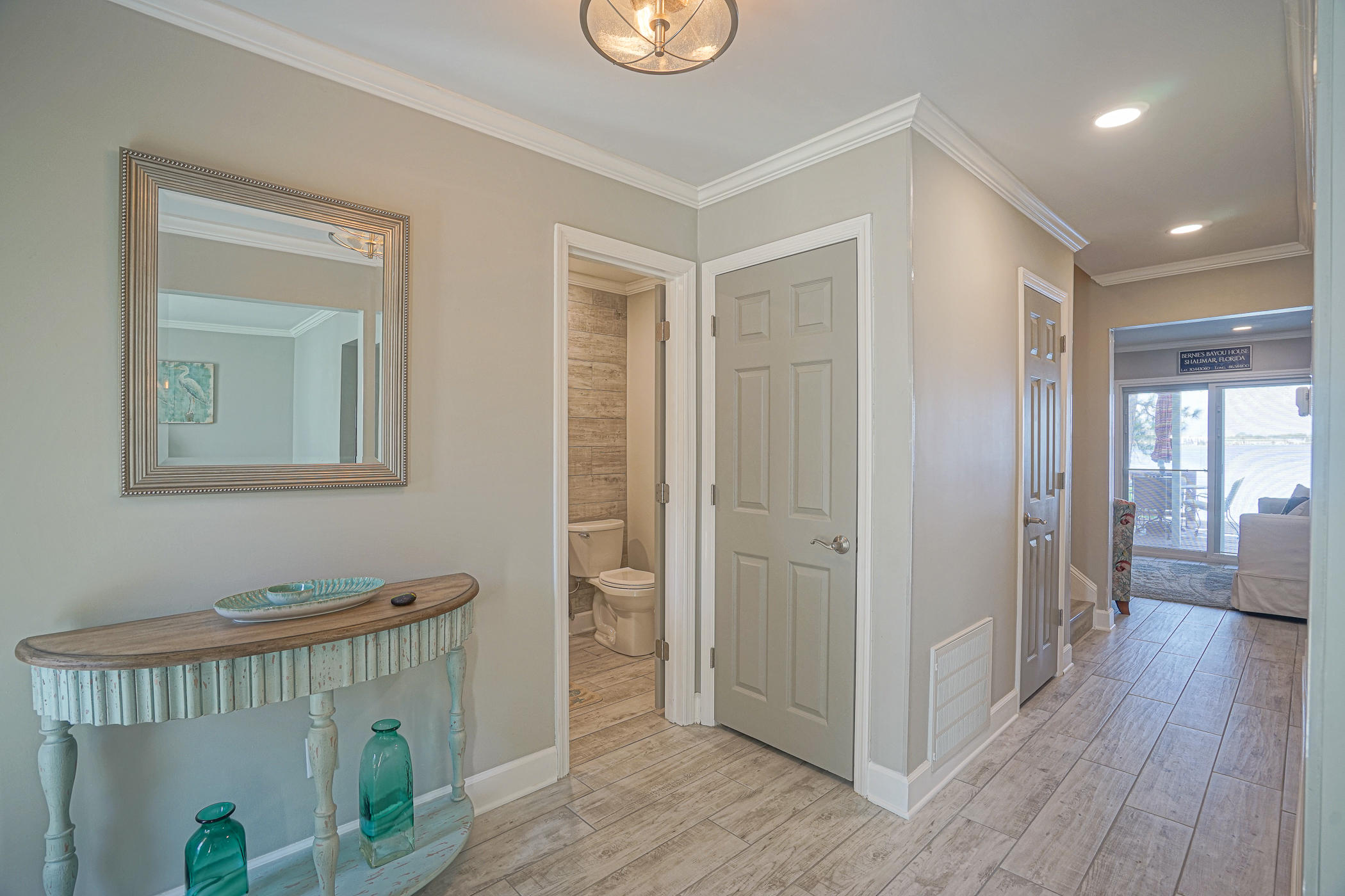 GARNIERS CAY T/H - Residential