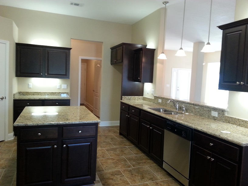 HOLLEY BY THE SEA - Residential