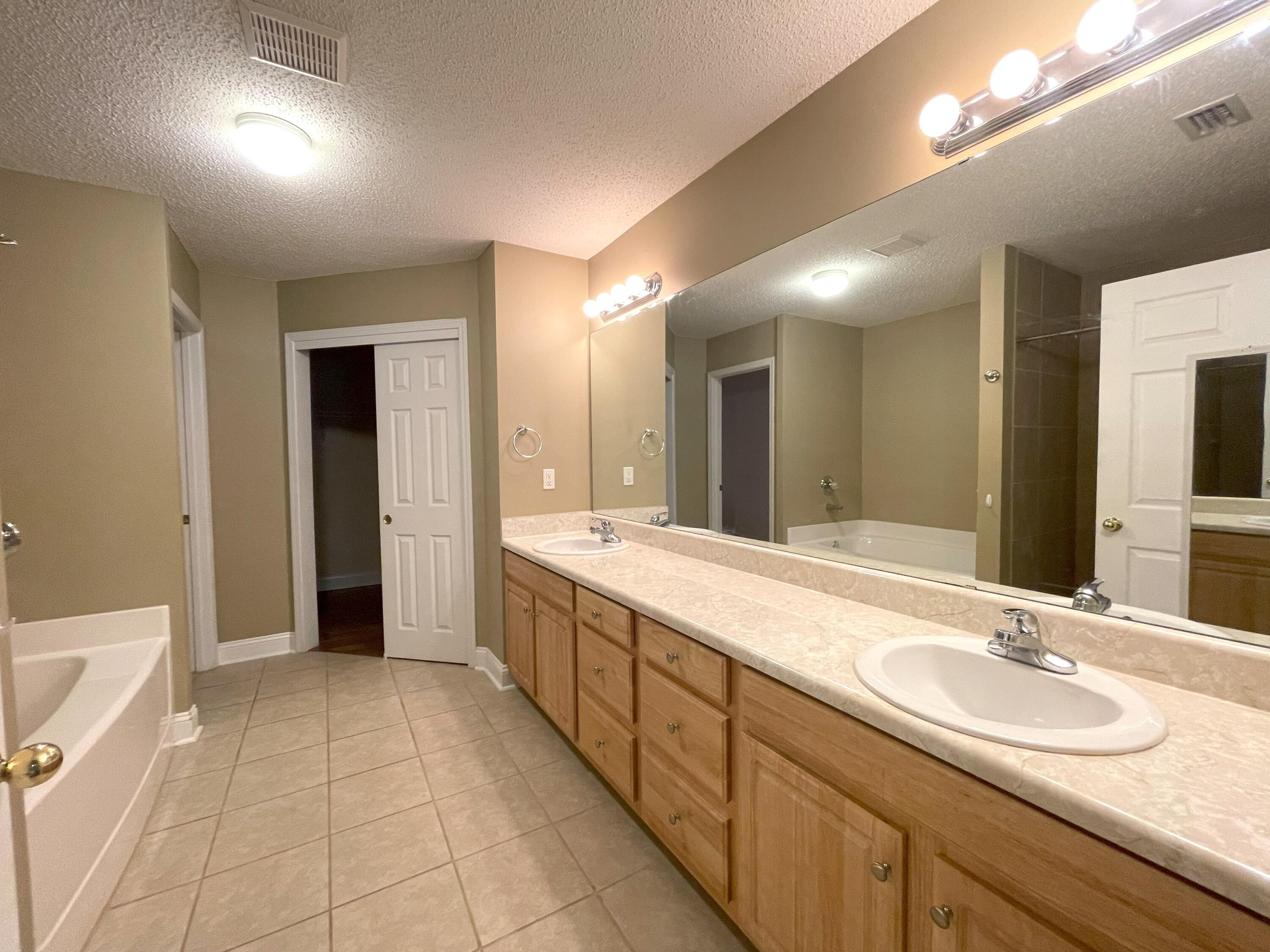 OLD BETHEL ESTATES PH II - Residential Lease