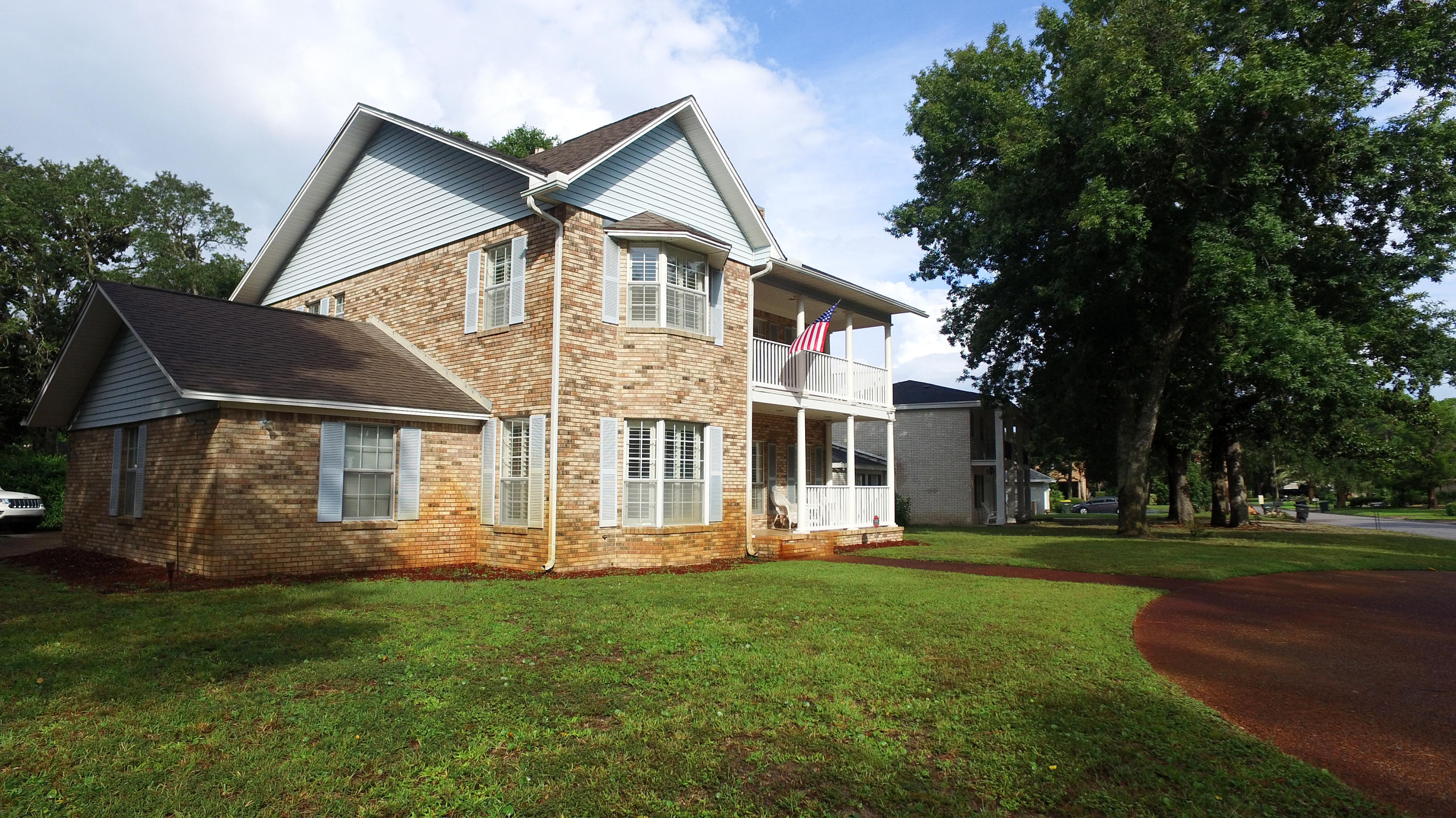 ELLIOTTS POINT 11TH ADDN - Residential