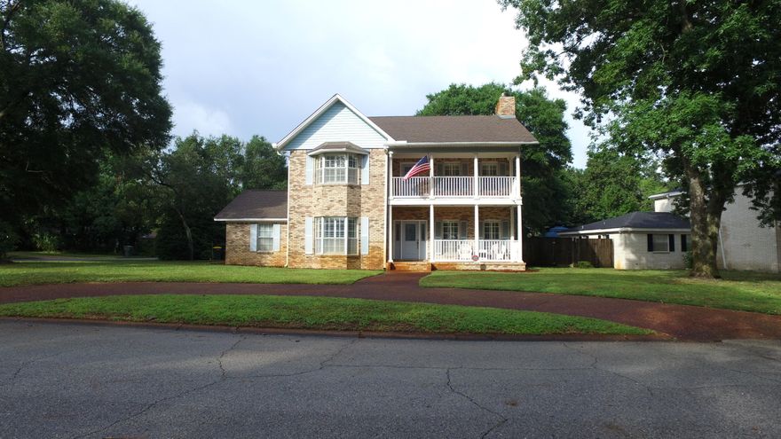 This is a must see custom built home. Floor plan has great flow for entertaining and your every day living. Formal dining room for those holiday dinners with friends and family but an eating area in kitchen for more relaxed meal. Formal living room with wood burning fireplace with gas starter. If you prefer a gas fireplace you can add a gas log. Family room/den is separated from the formal living with pocket doors for privacy. Kitchen is large and open with kitchen island which holds the drop in Jenn-Air range. Convection oven/ microwave and your built an ice maker. From the kitchen and den you can walk onto you Florida room. The master bedroom has a wood burning fireplace with a gas starter. Upper balcony at the end of the hallway is a great place for relaxing. Call today!