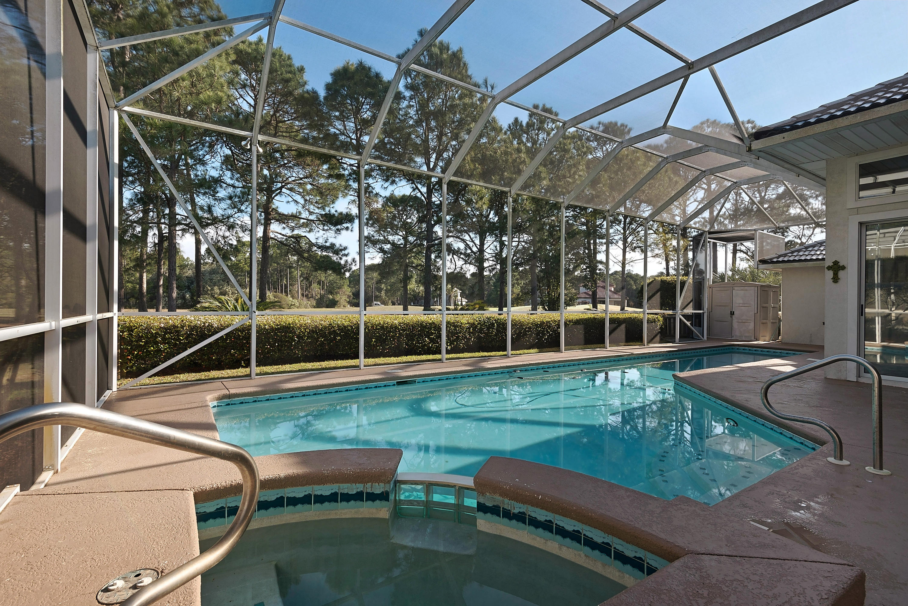 EMERALD BAY PH 1A - Residential