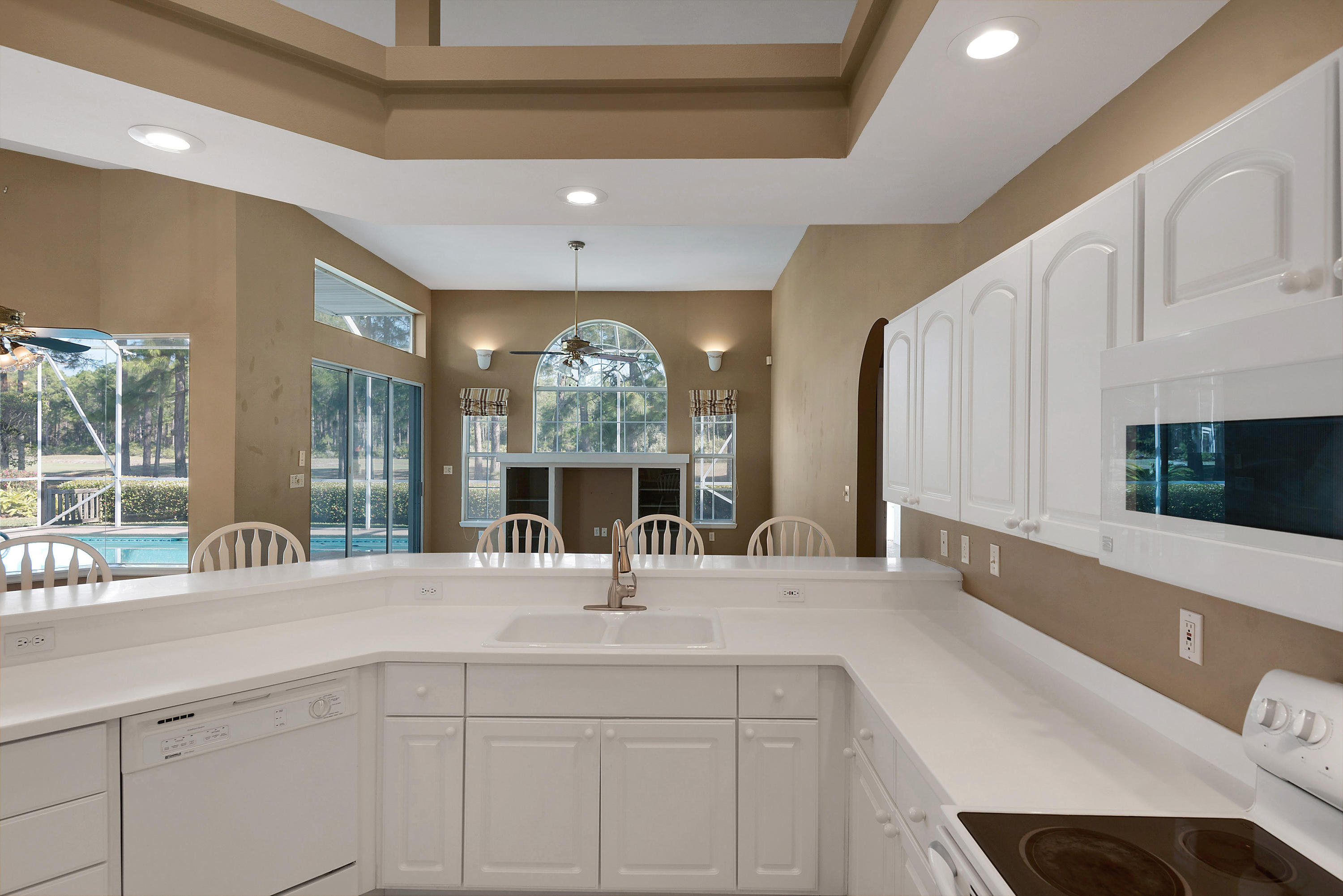 EMERALD BAY PH 1A - Residential