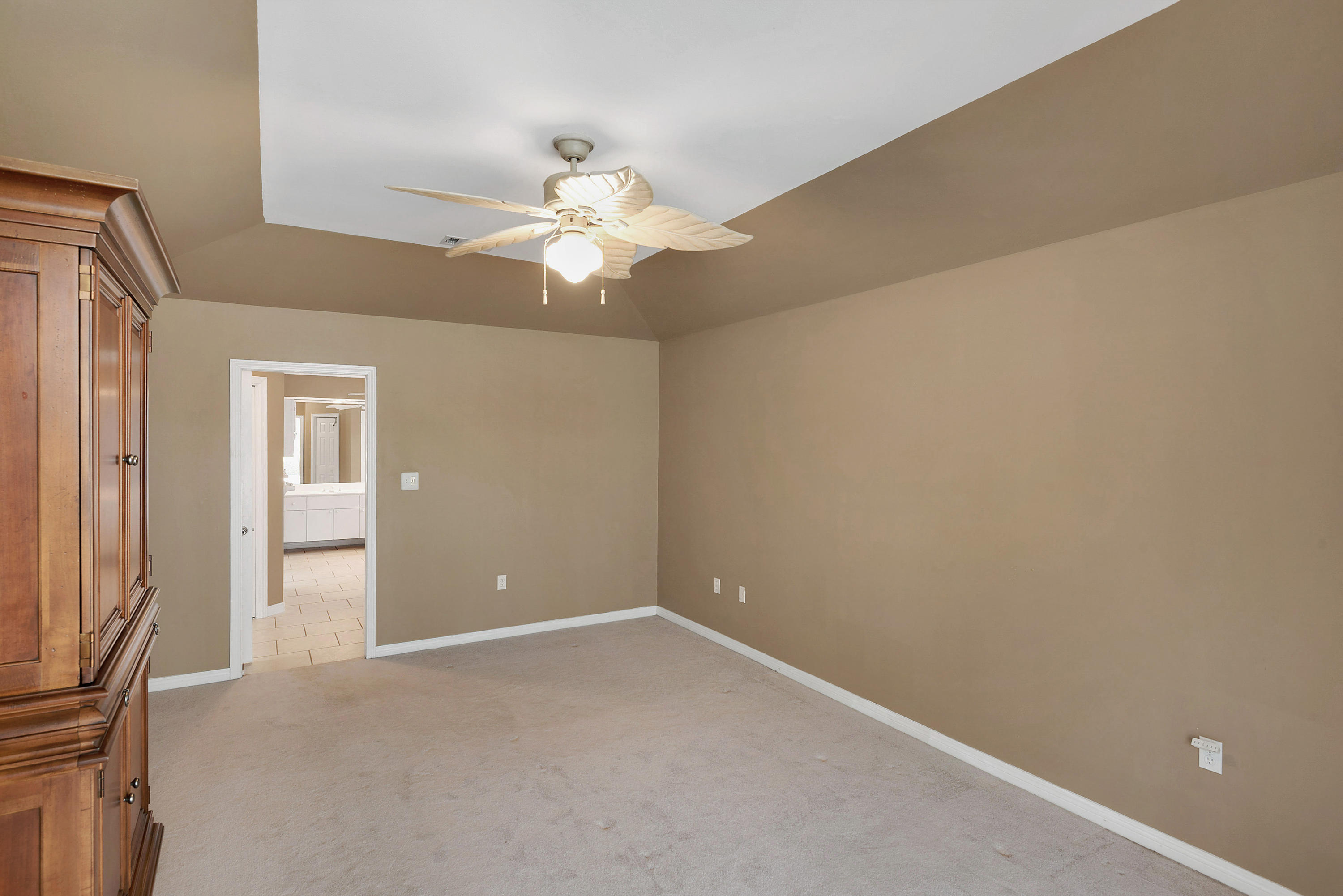 EMERALD BAY PH 1A - Residential