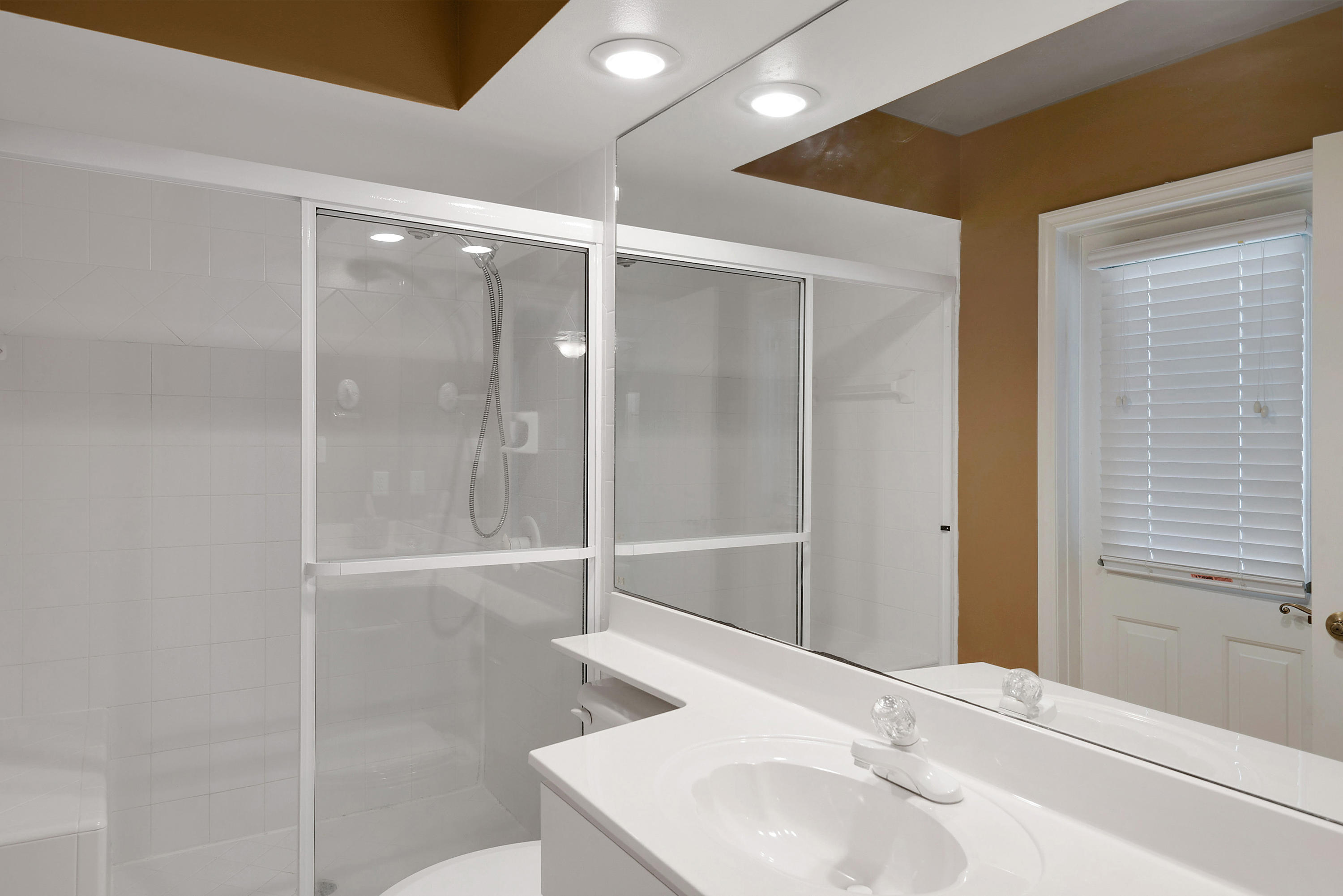 EMERALD BAY PH 1A - Residential