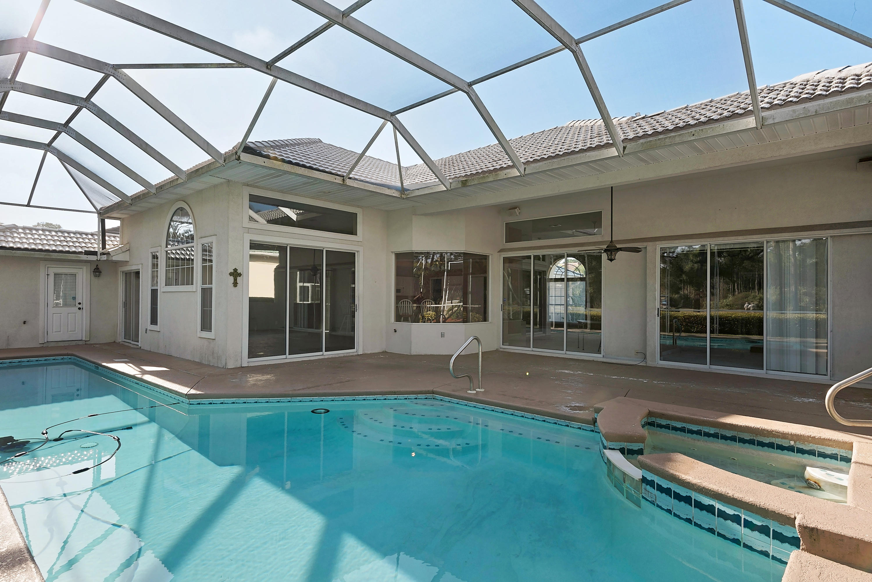 EMERALD BAY PH 1A - Residential