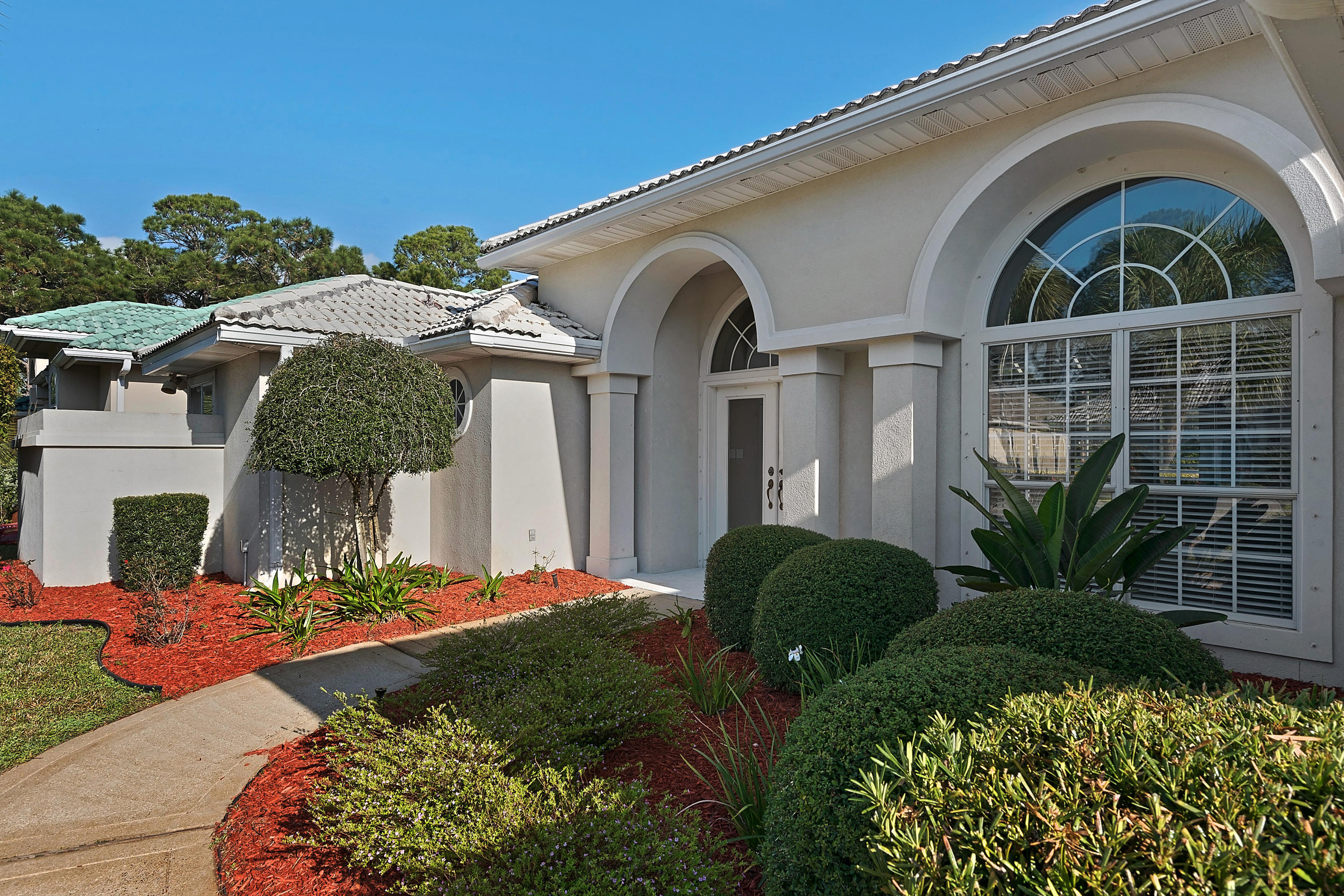 EMERALD BAY PH 1A - Residential