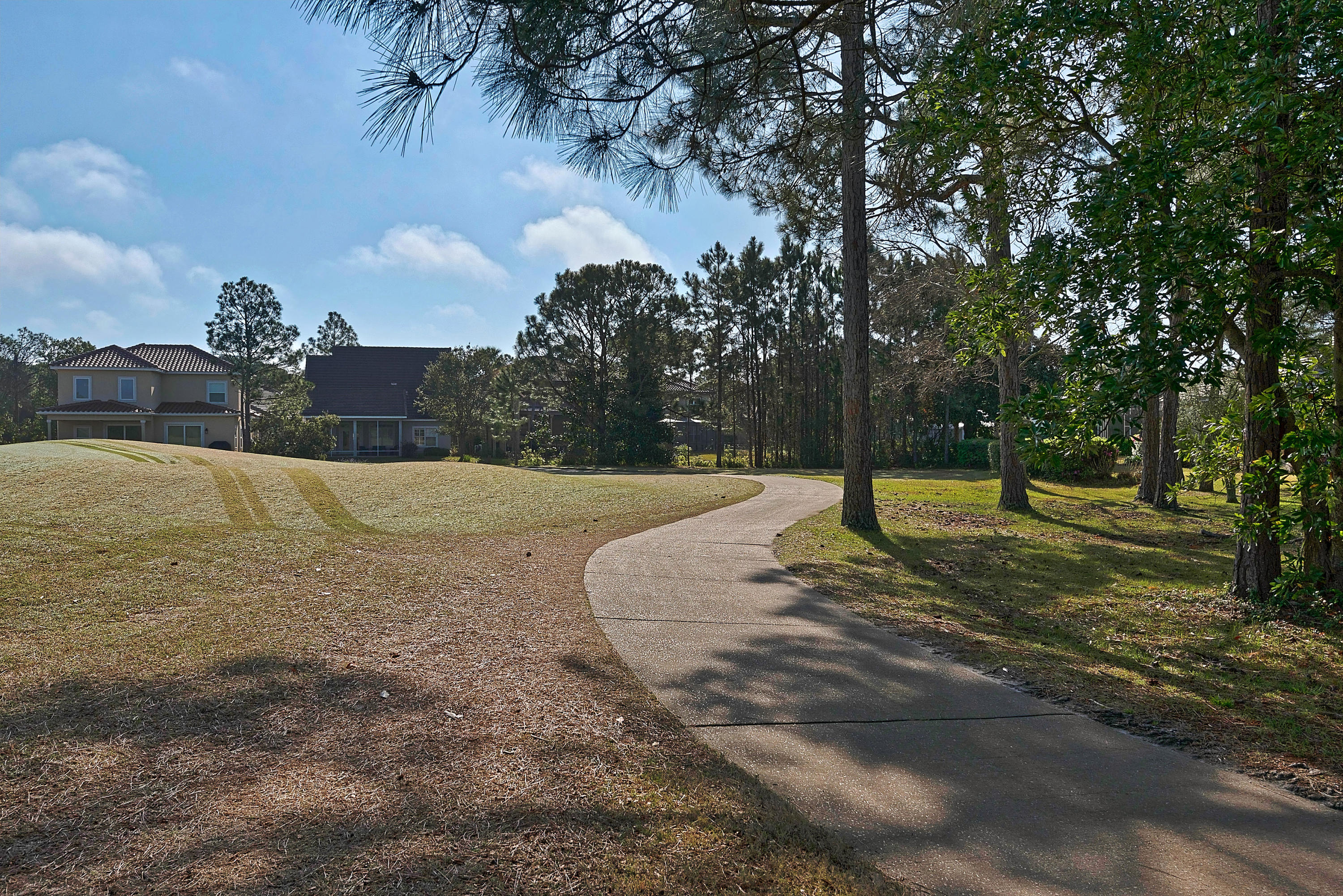 EMERALD BAY PH 1A - Residential