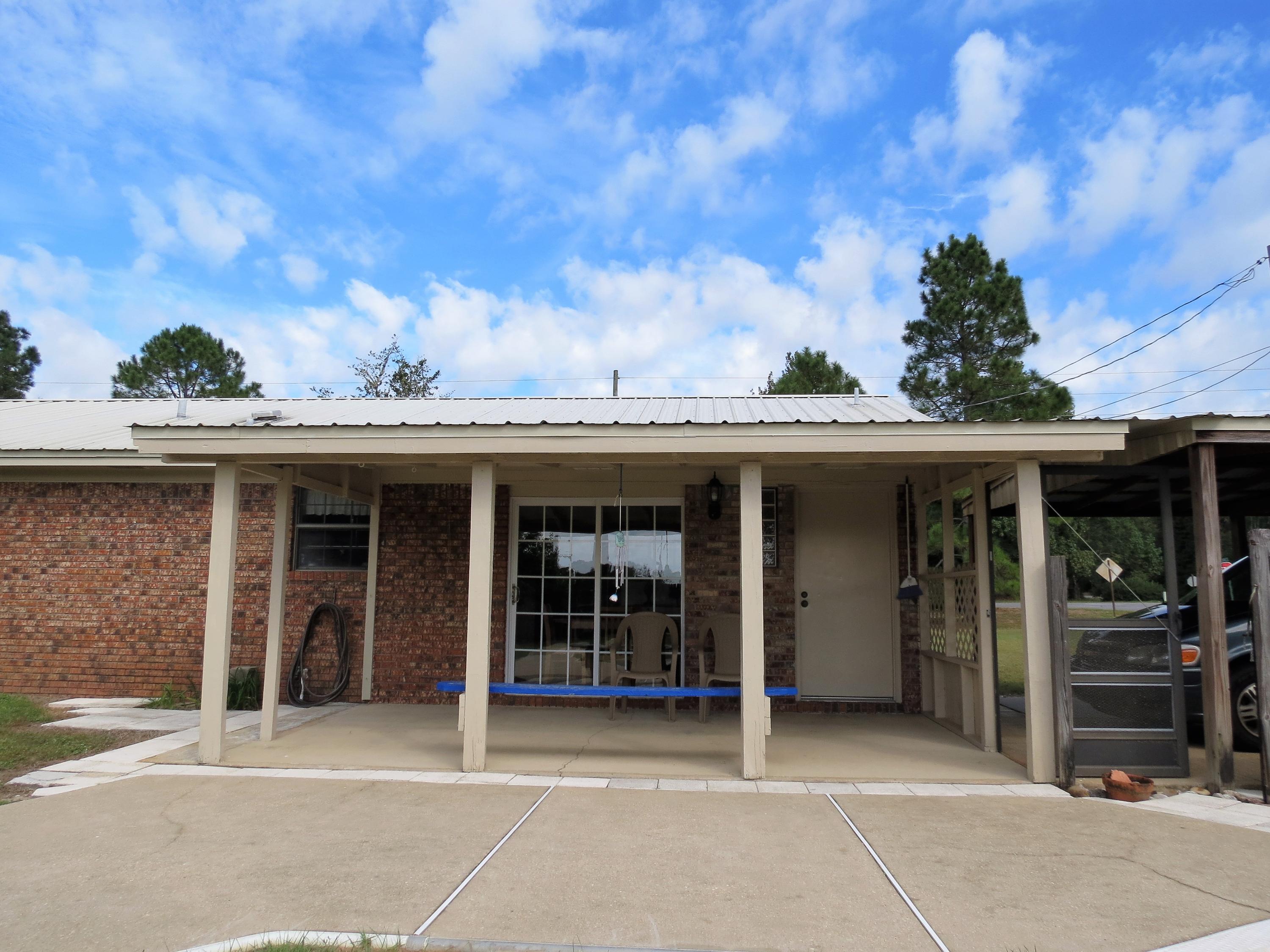 WHISPERING LAKES ESTATES - Residential