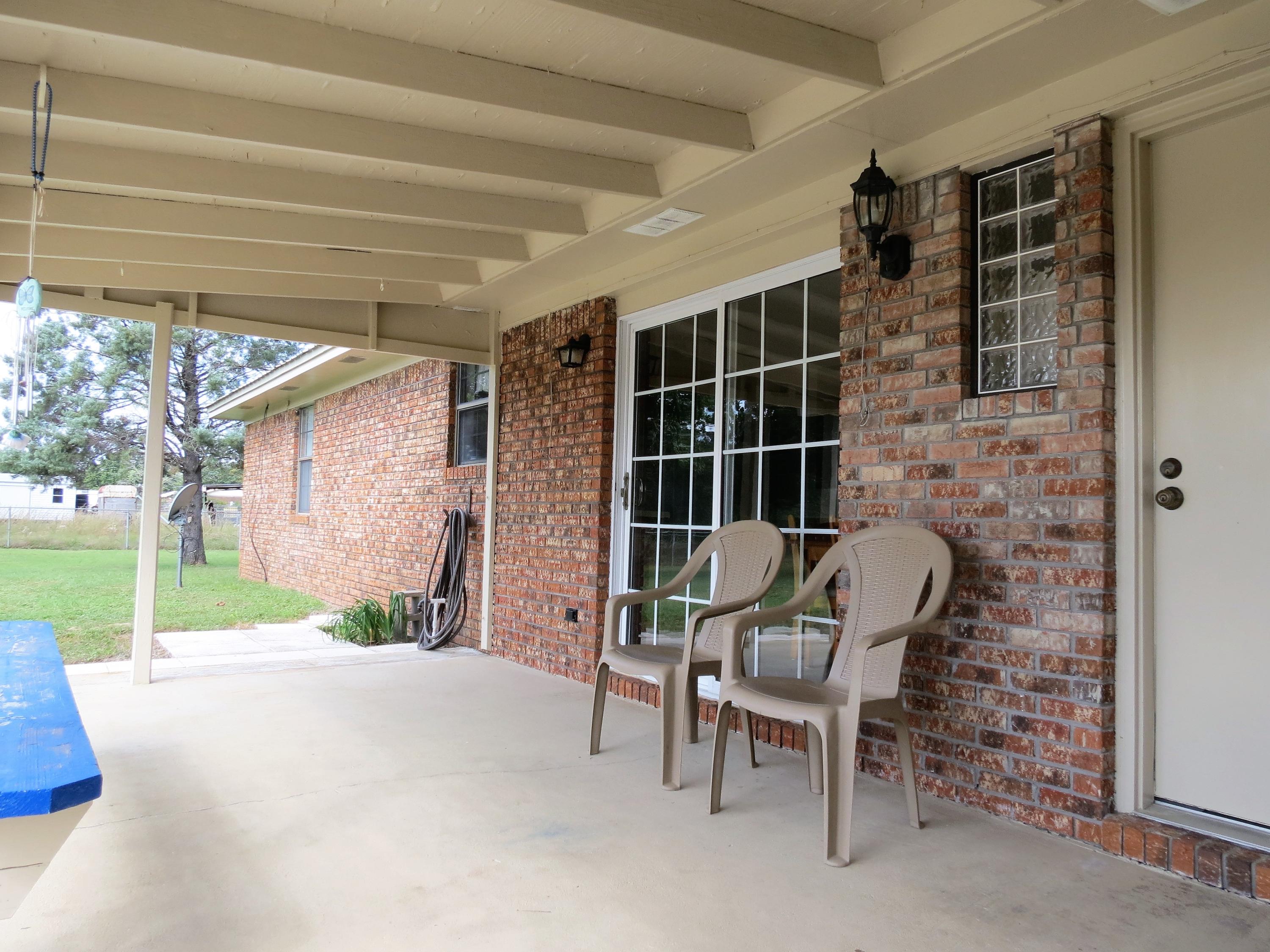 WHISPERING LAKES ESTATES - Residential