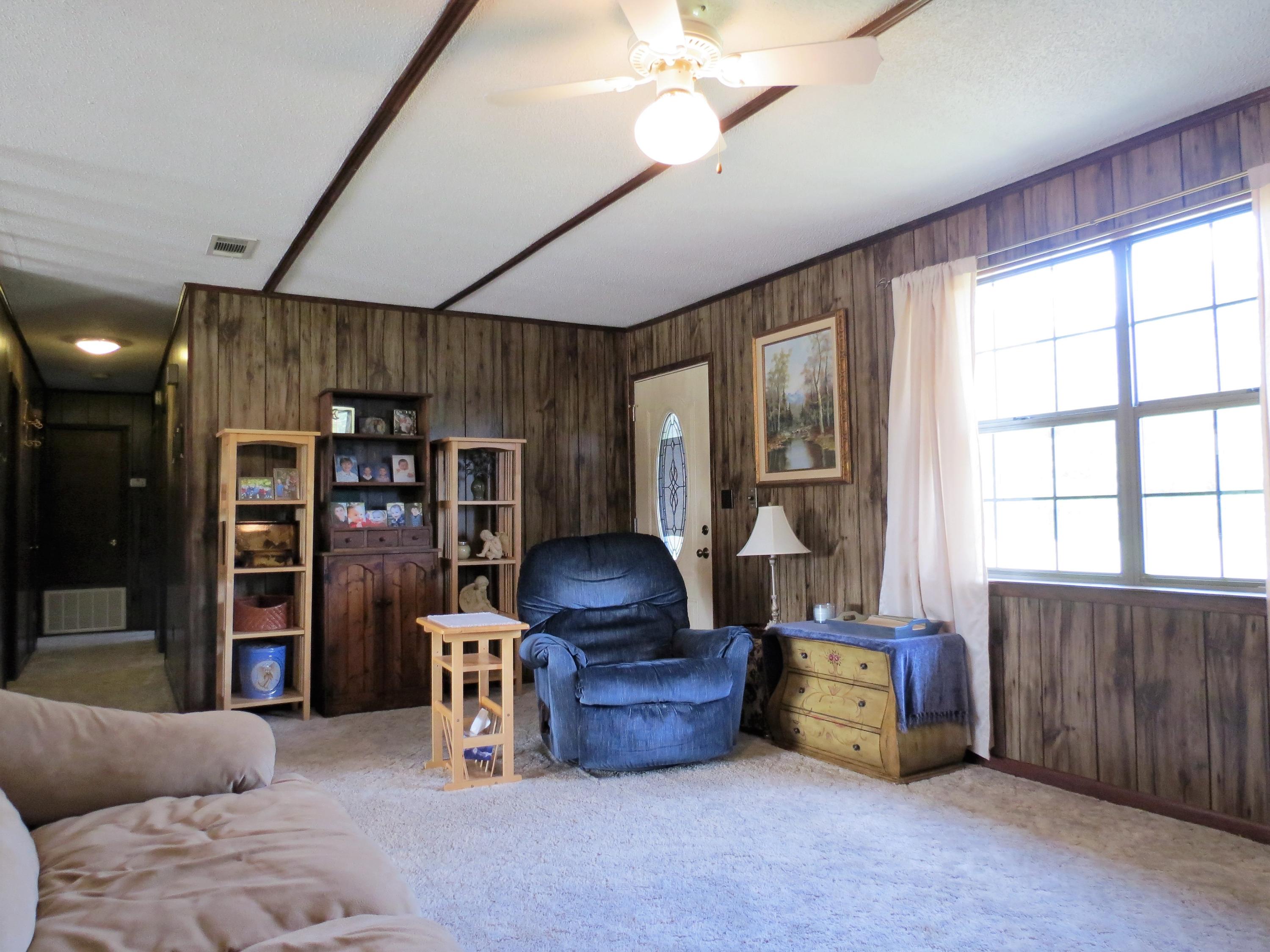 WHISPERING LAKES ESTATES - Residential