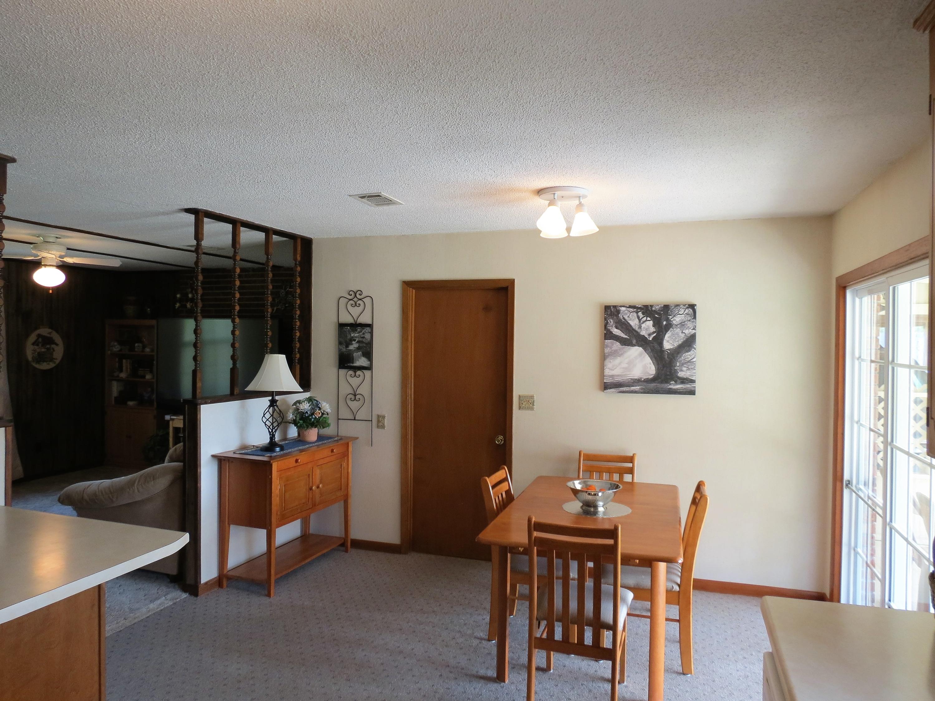 WHISPERING LAKES ESTATES - Residential