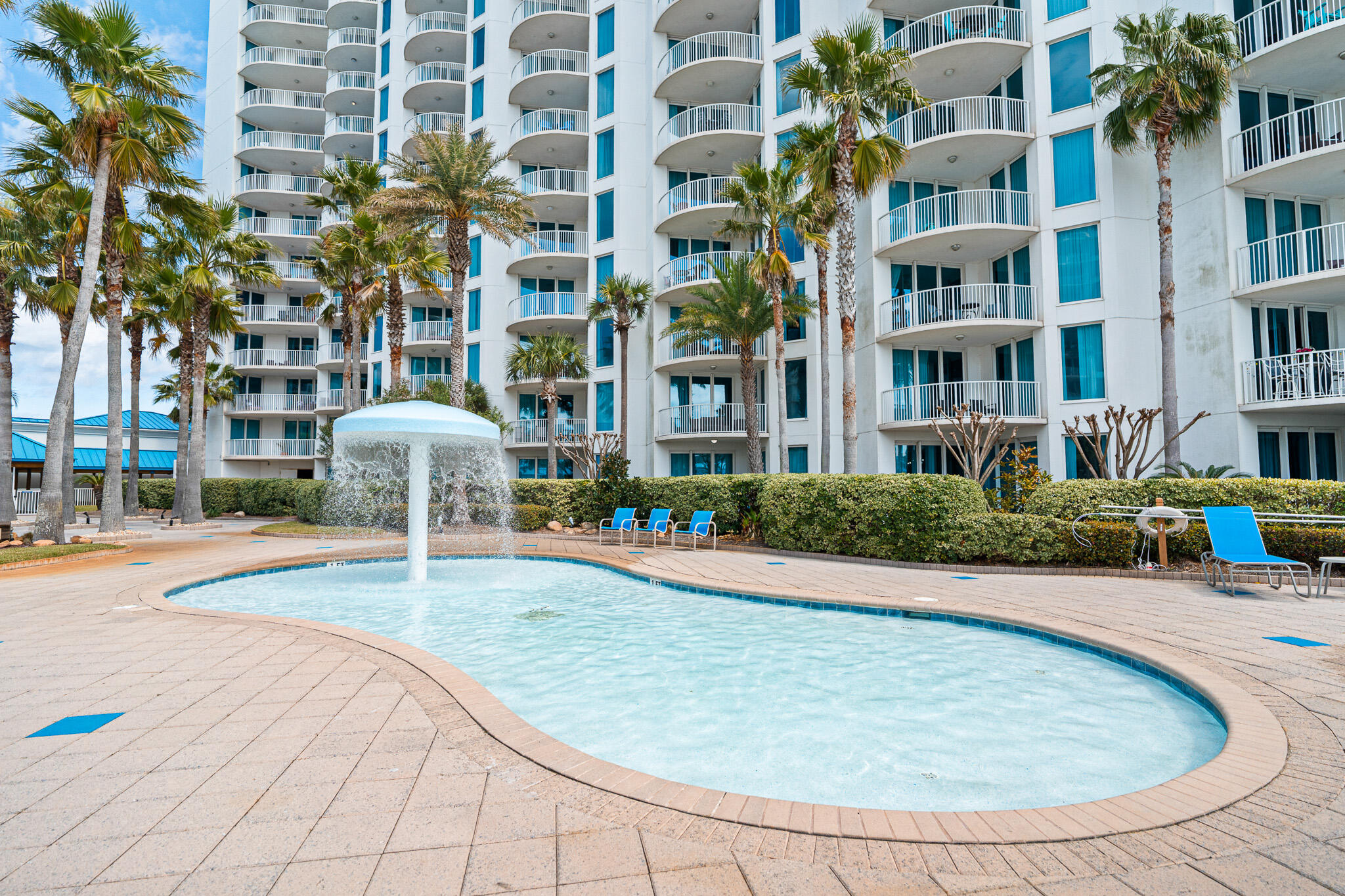 THE PALMS OF DESTIN - Residential