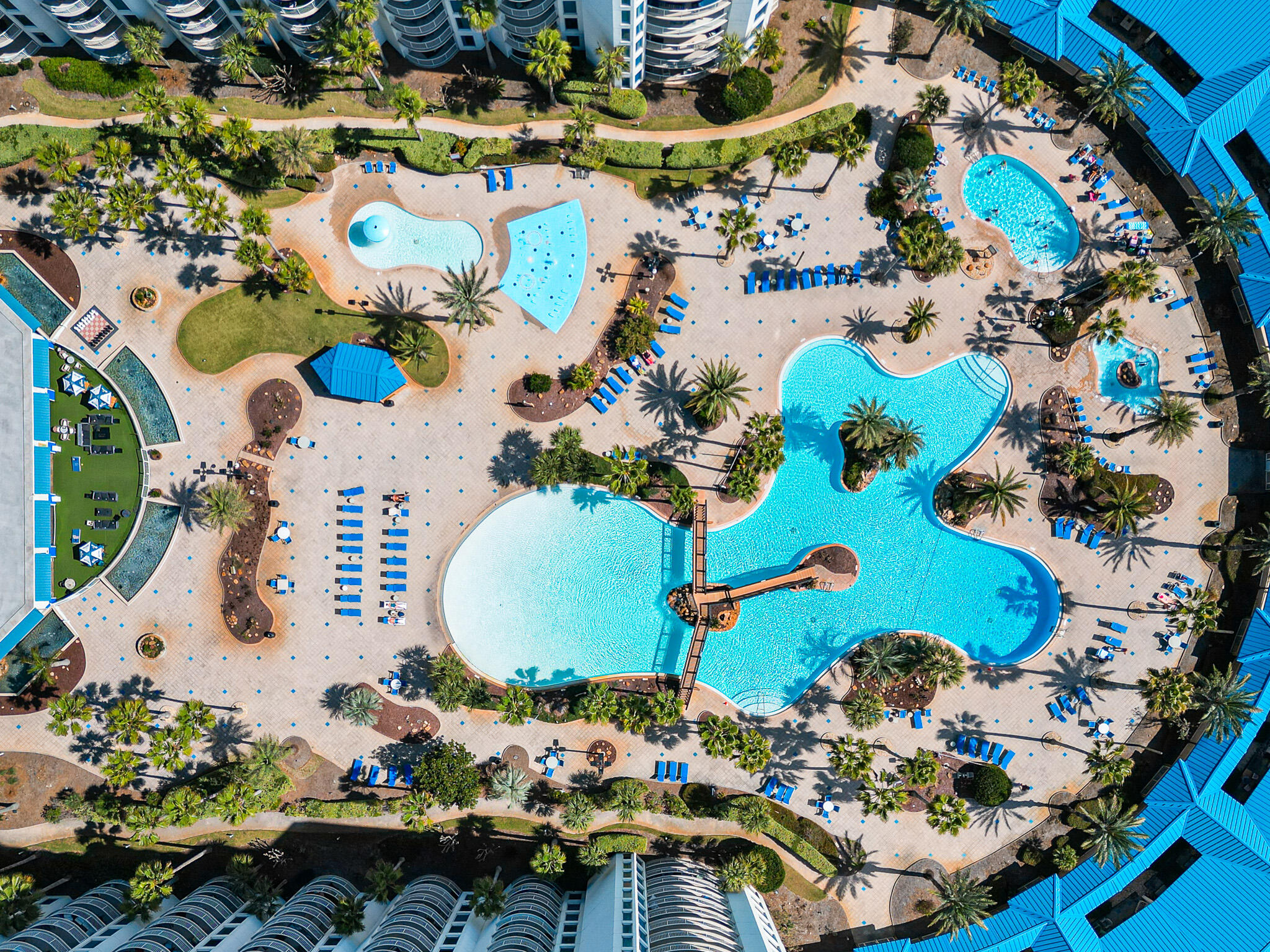 THE PALMS OF DESTIN - Residential