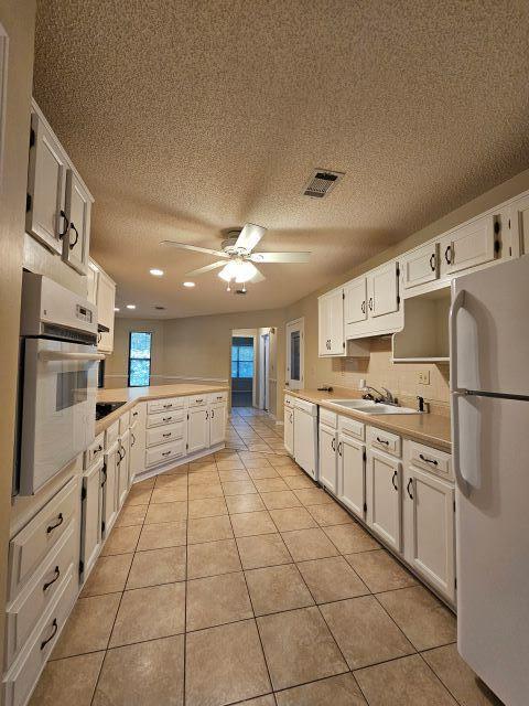 CARIBBEAN VILLAGE WEST - Residential Lease