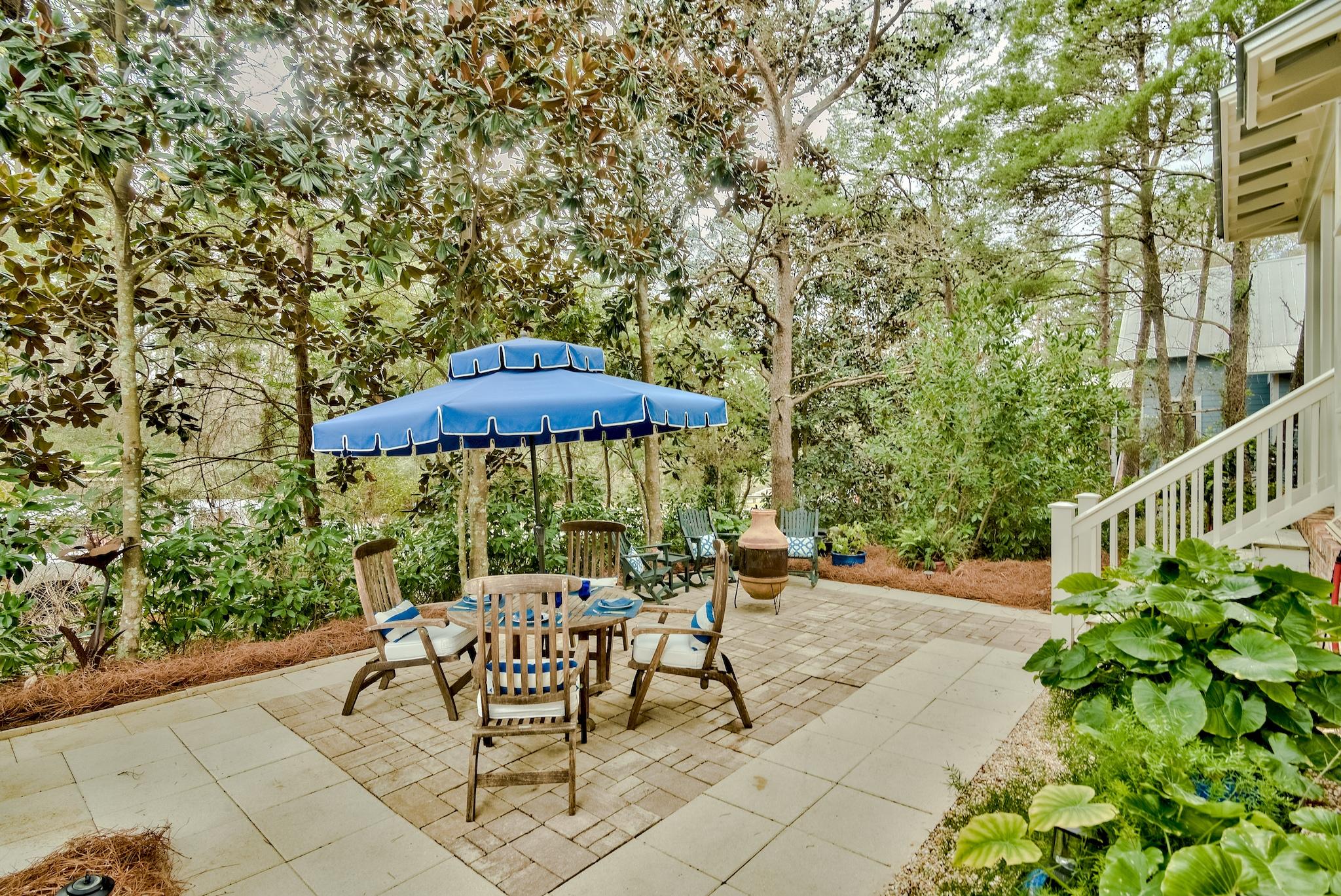 FOREST LAKES - Residential