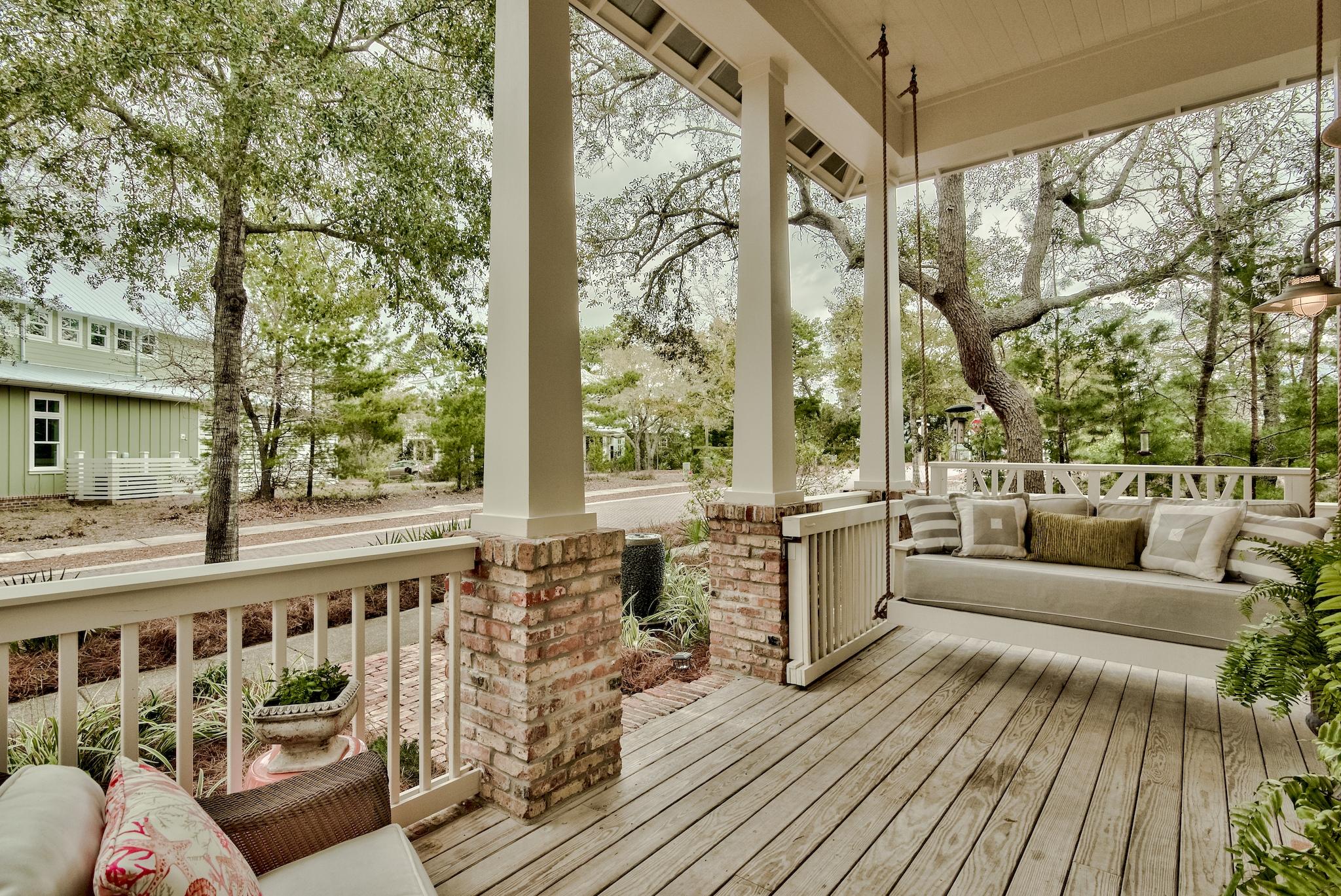 FOREST LAKES - Residential