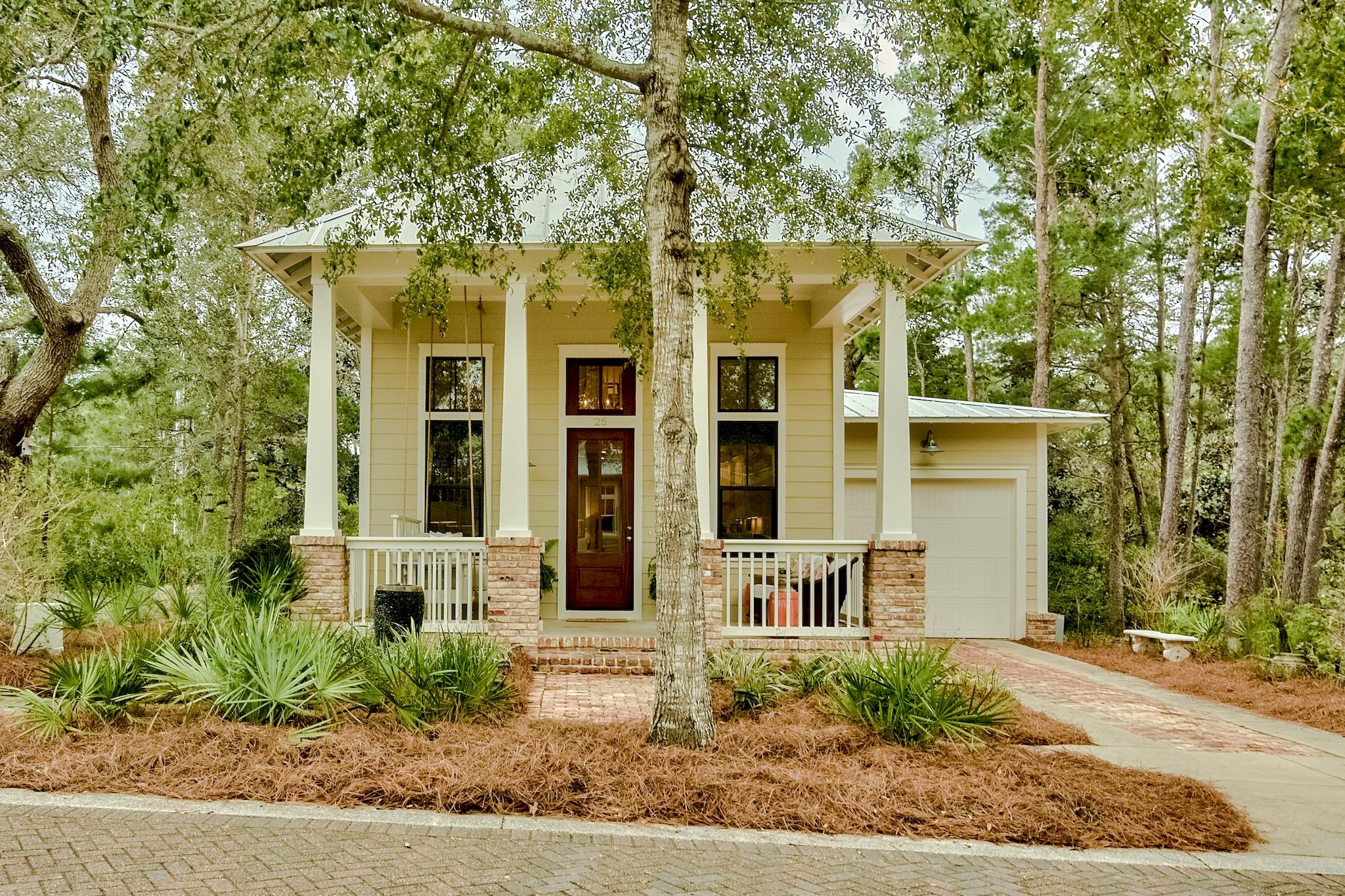 FOREST LAKES - Residential