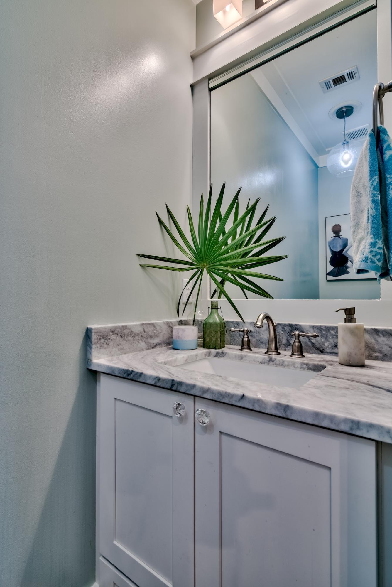 FOREST LAKES - Residential