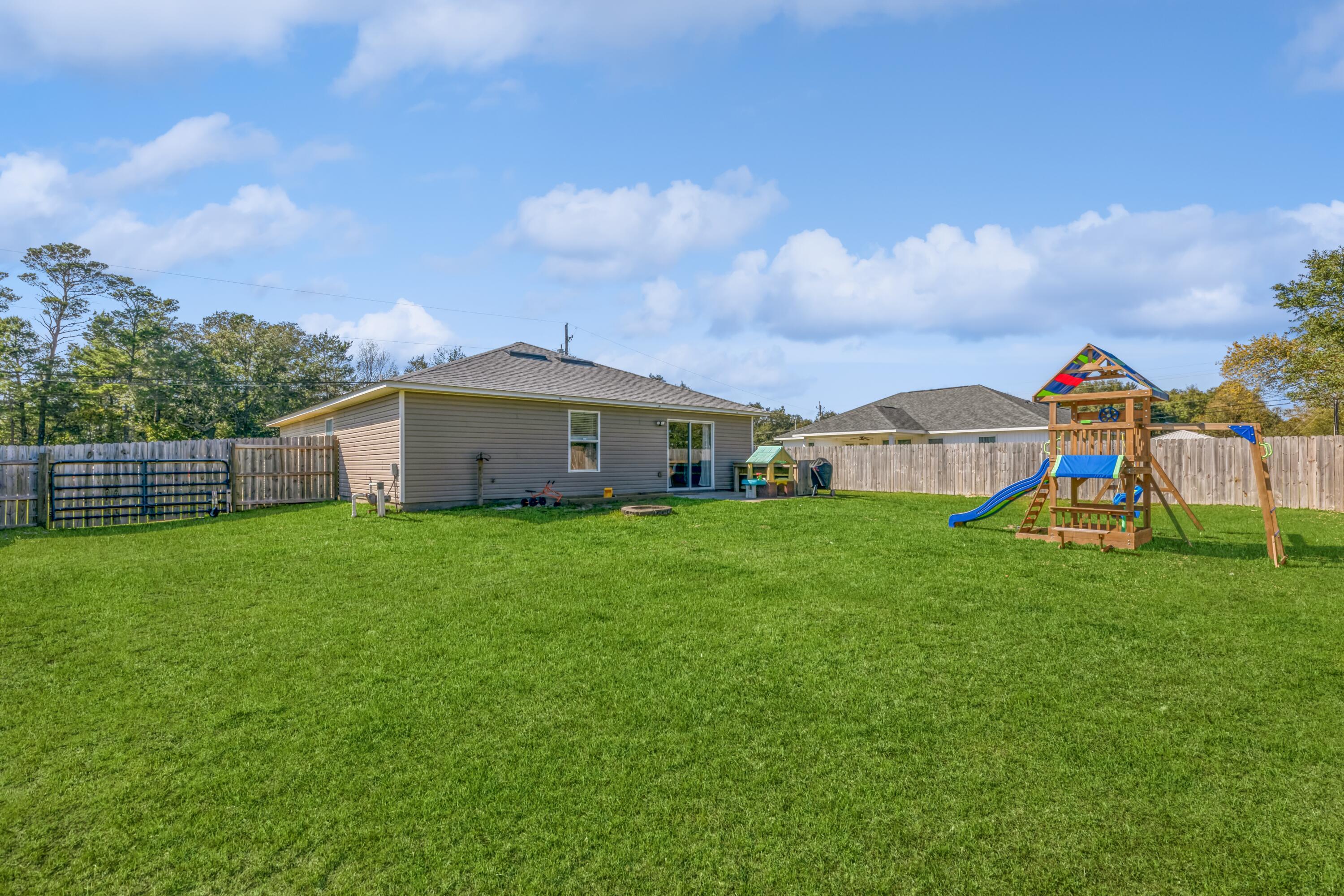 EAST BAY HEIGHTS - Residential