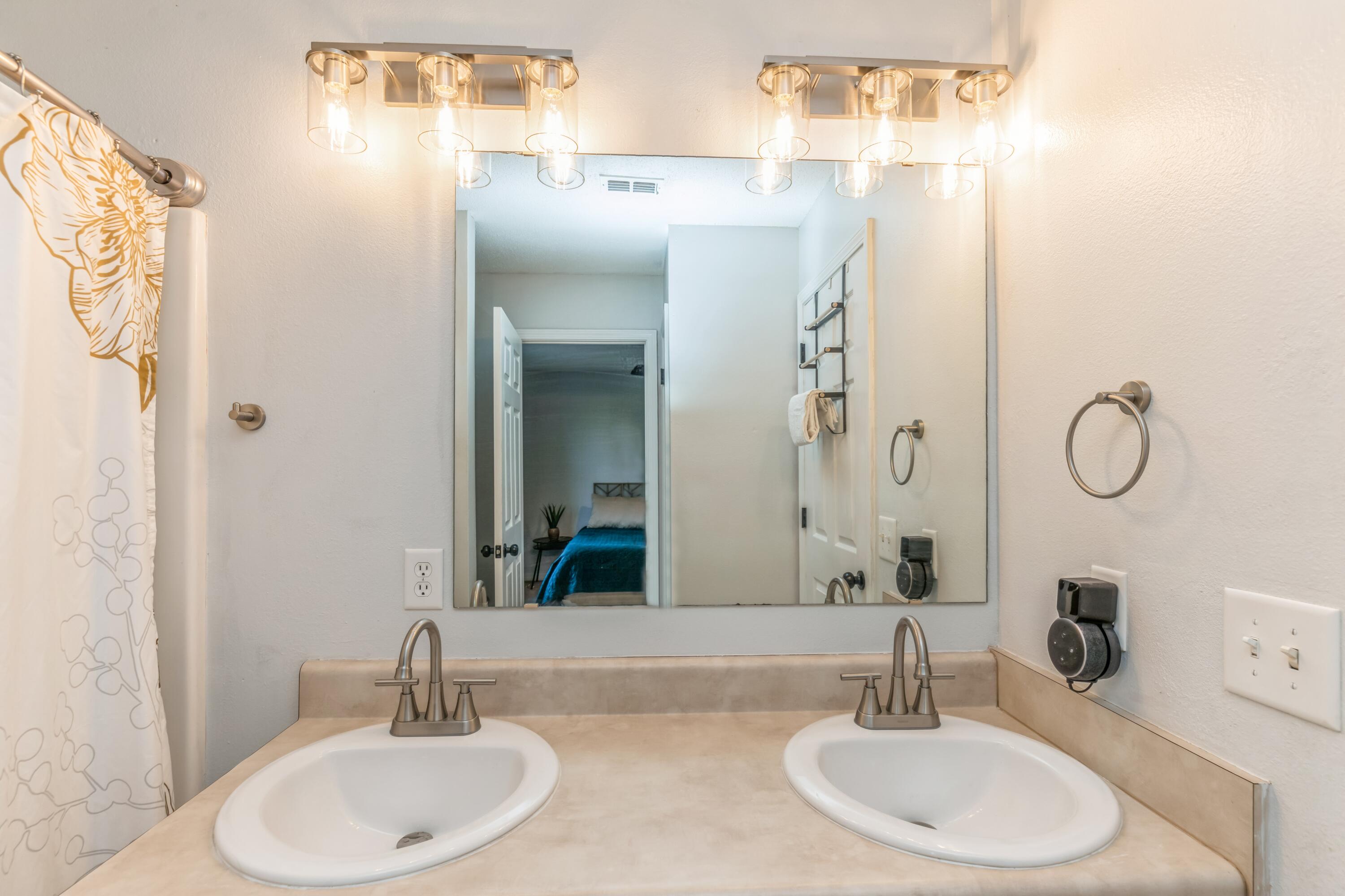 EAST BAY HEIGHTS - Residential