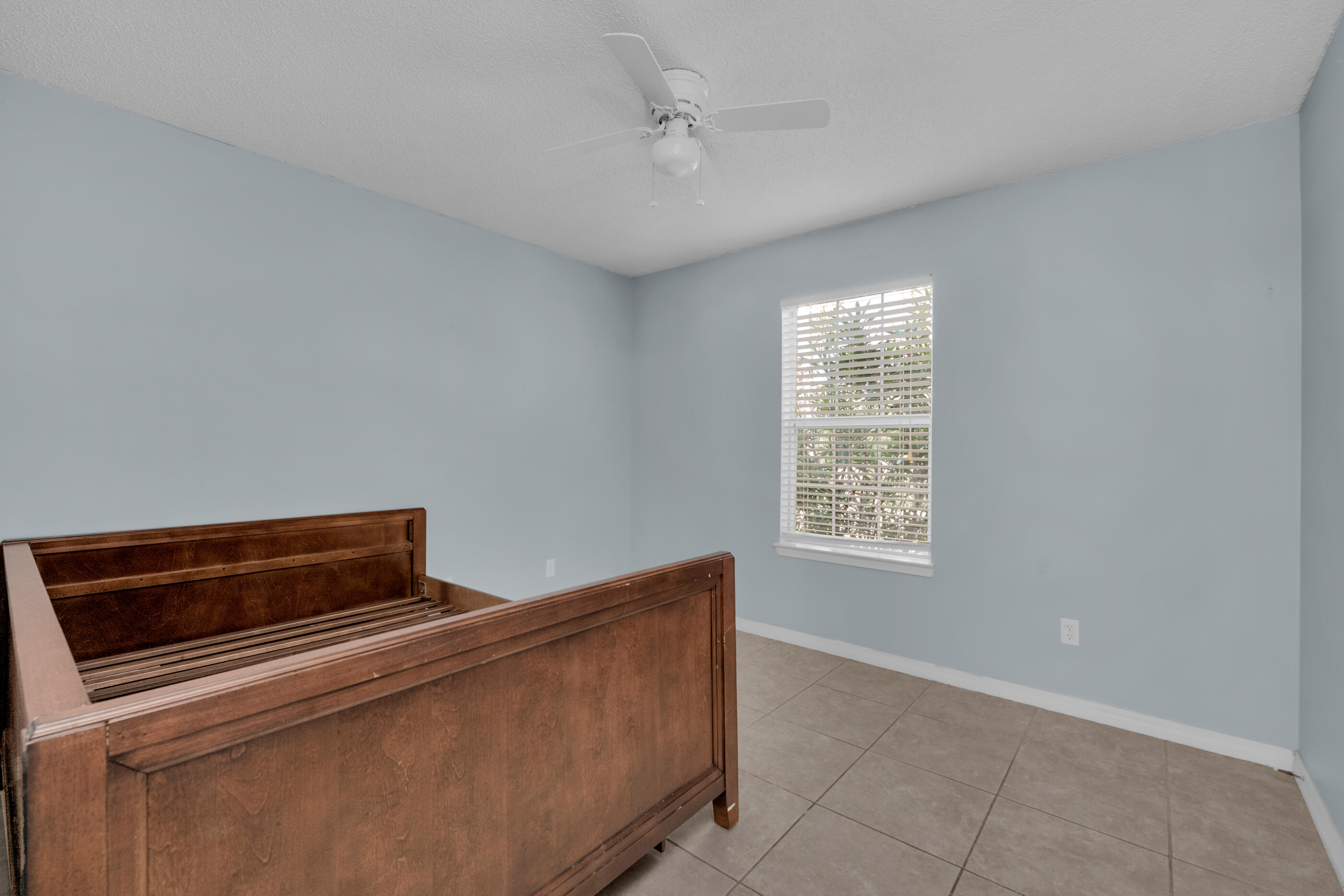 NORTHVIEW ESTATES 7TH ADDN - Residential