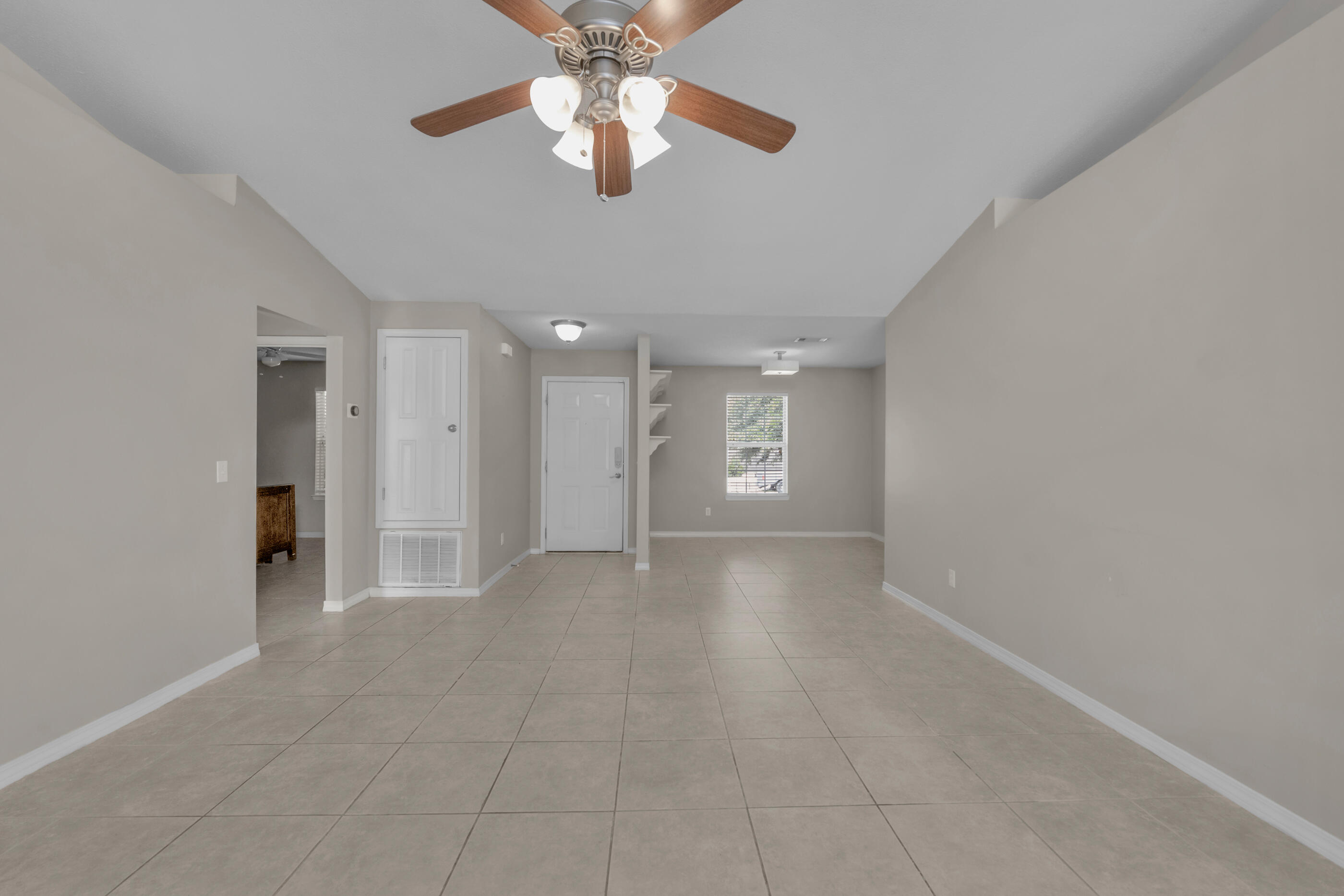 NORTHVIEW ESTATES 7TH ADDN - Residential