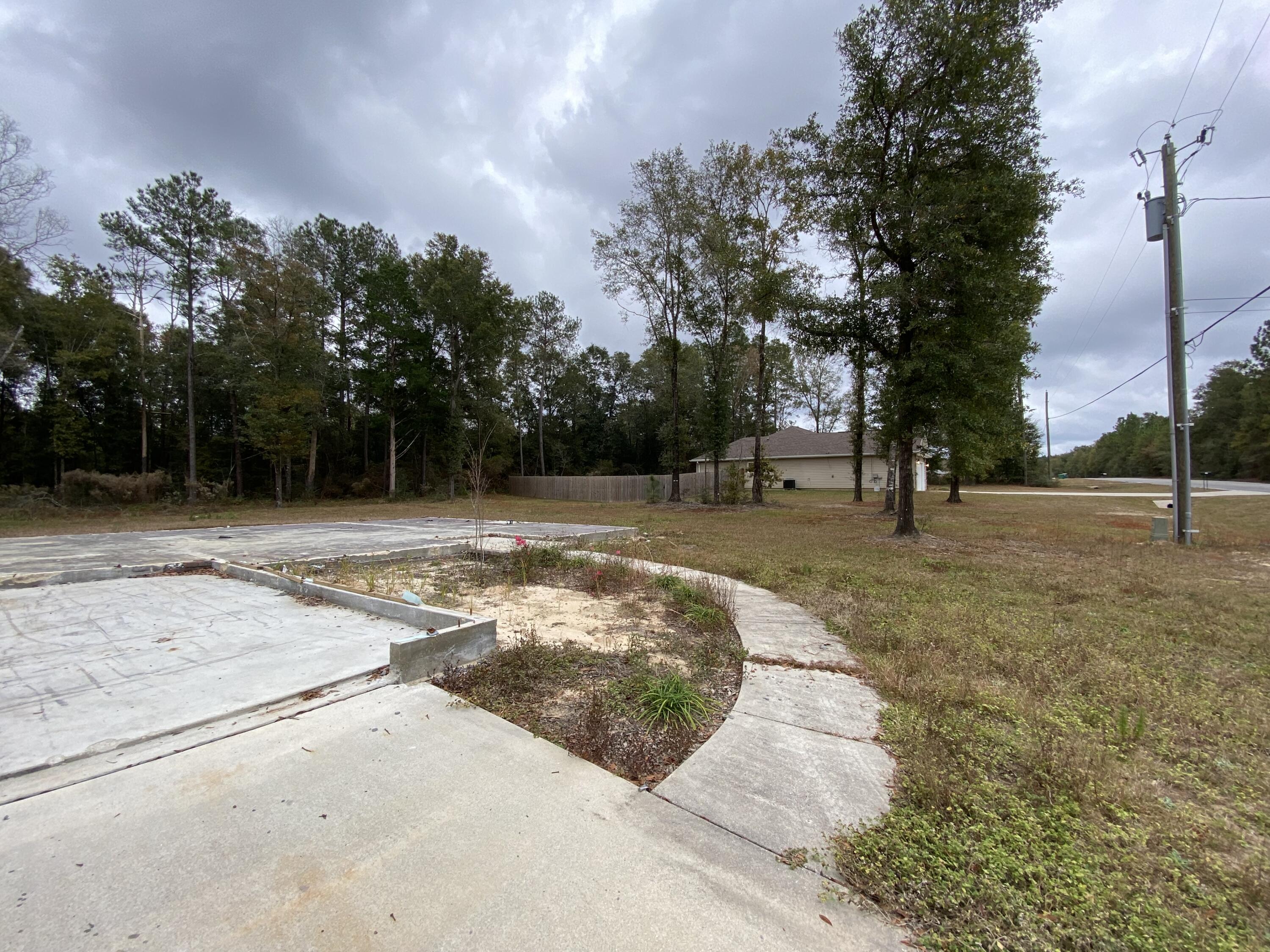 METES & BOUNDS - Land