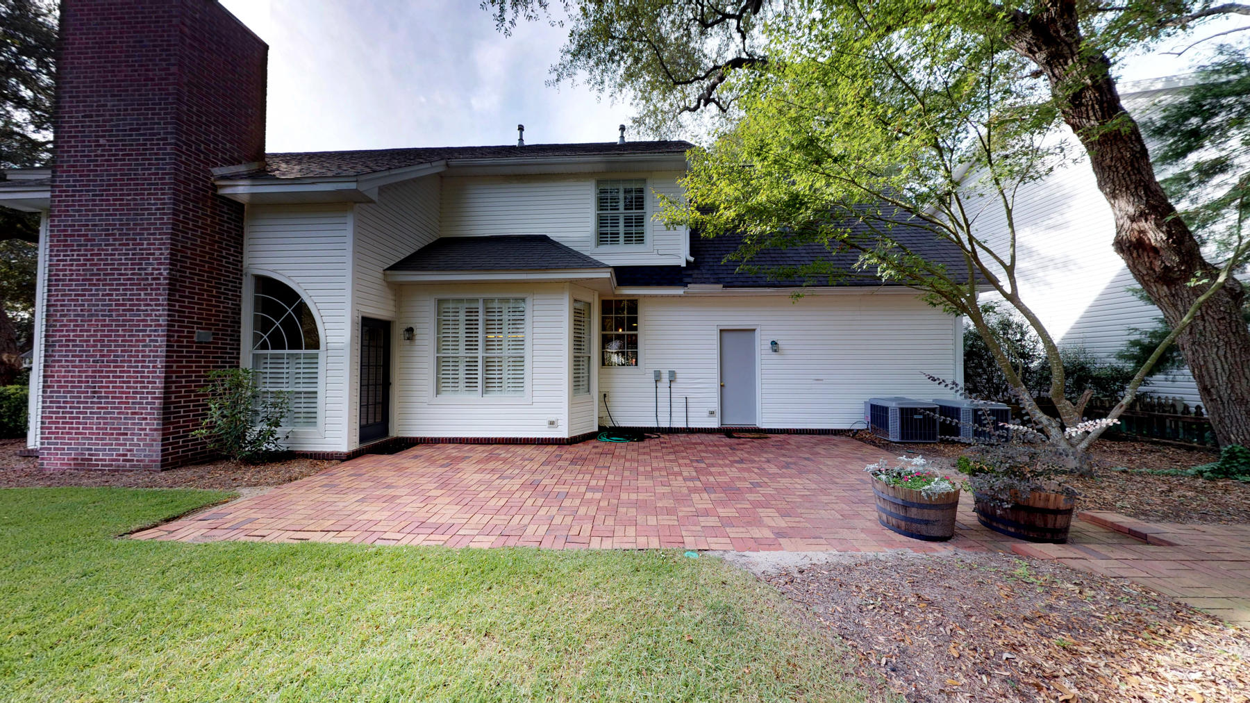 VILLAGE OF BOLTON AT BLUEWATER BAY - Residential