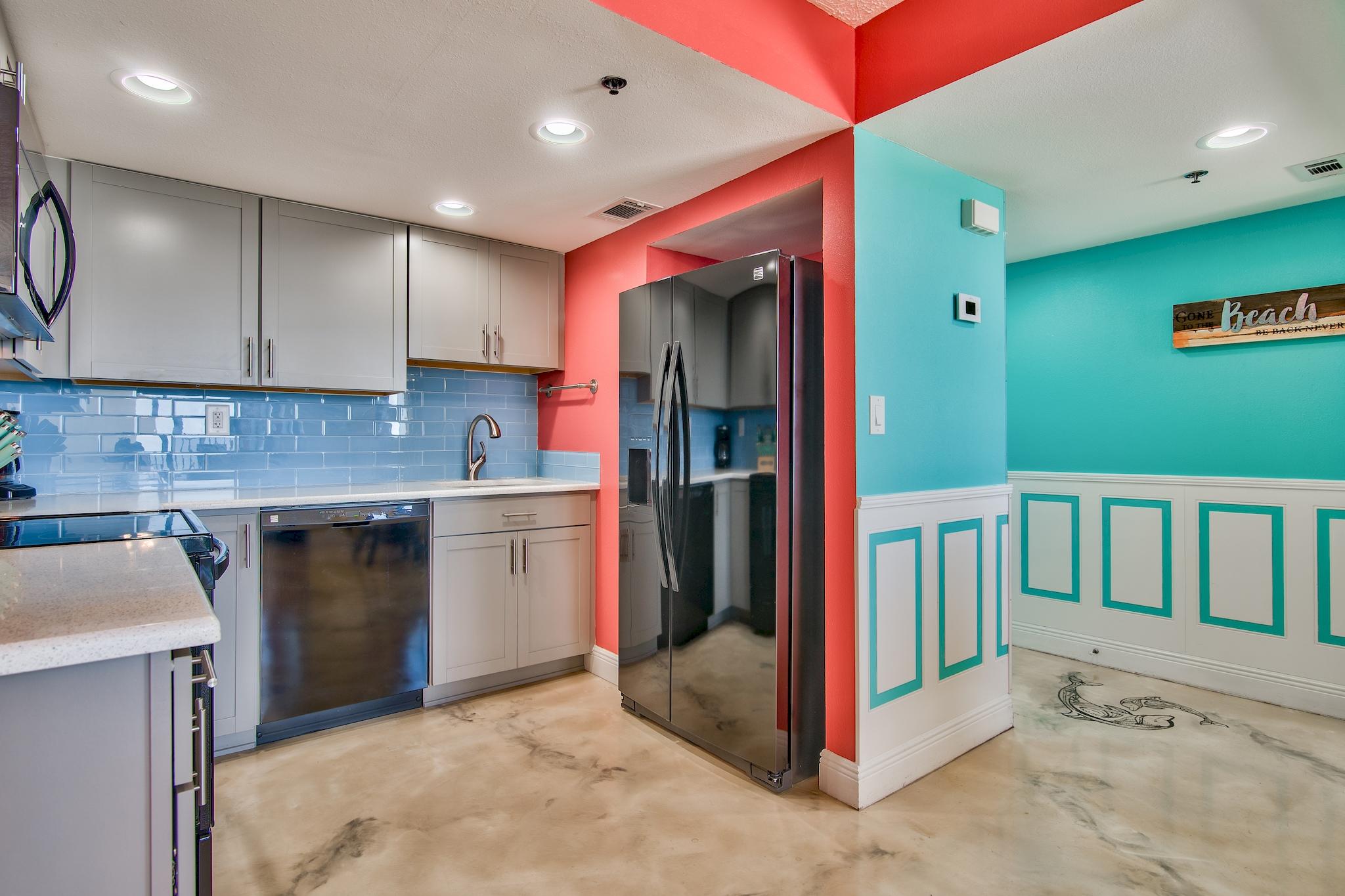 SUNBIRD CONDO - Residential