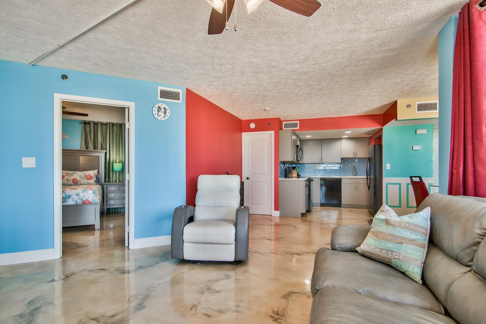 SUNBIRD CONDO - Residential