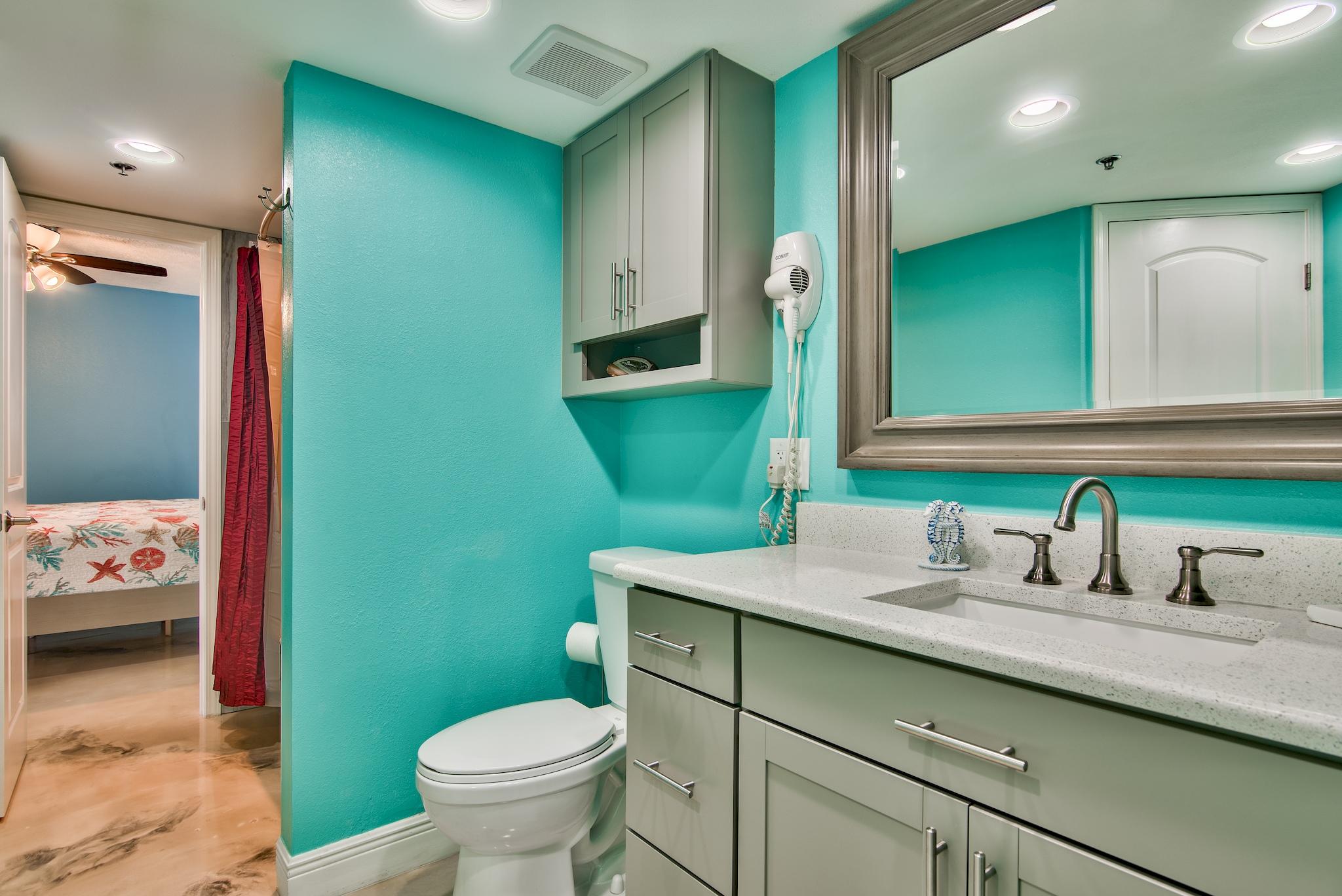 SUNBIRD CONDO - Residential