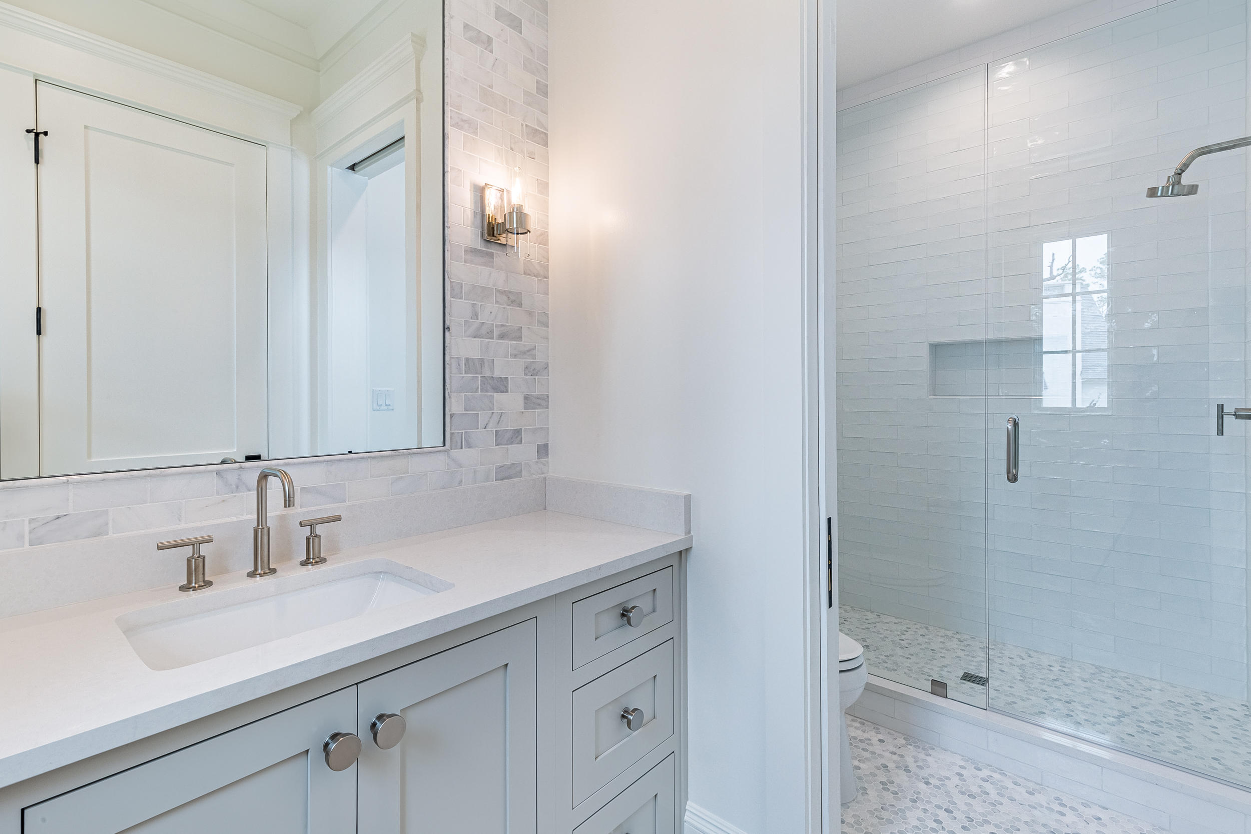 CHURCHILL OAKS - Residential