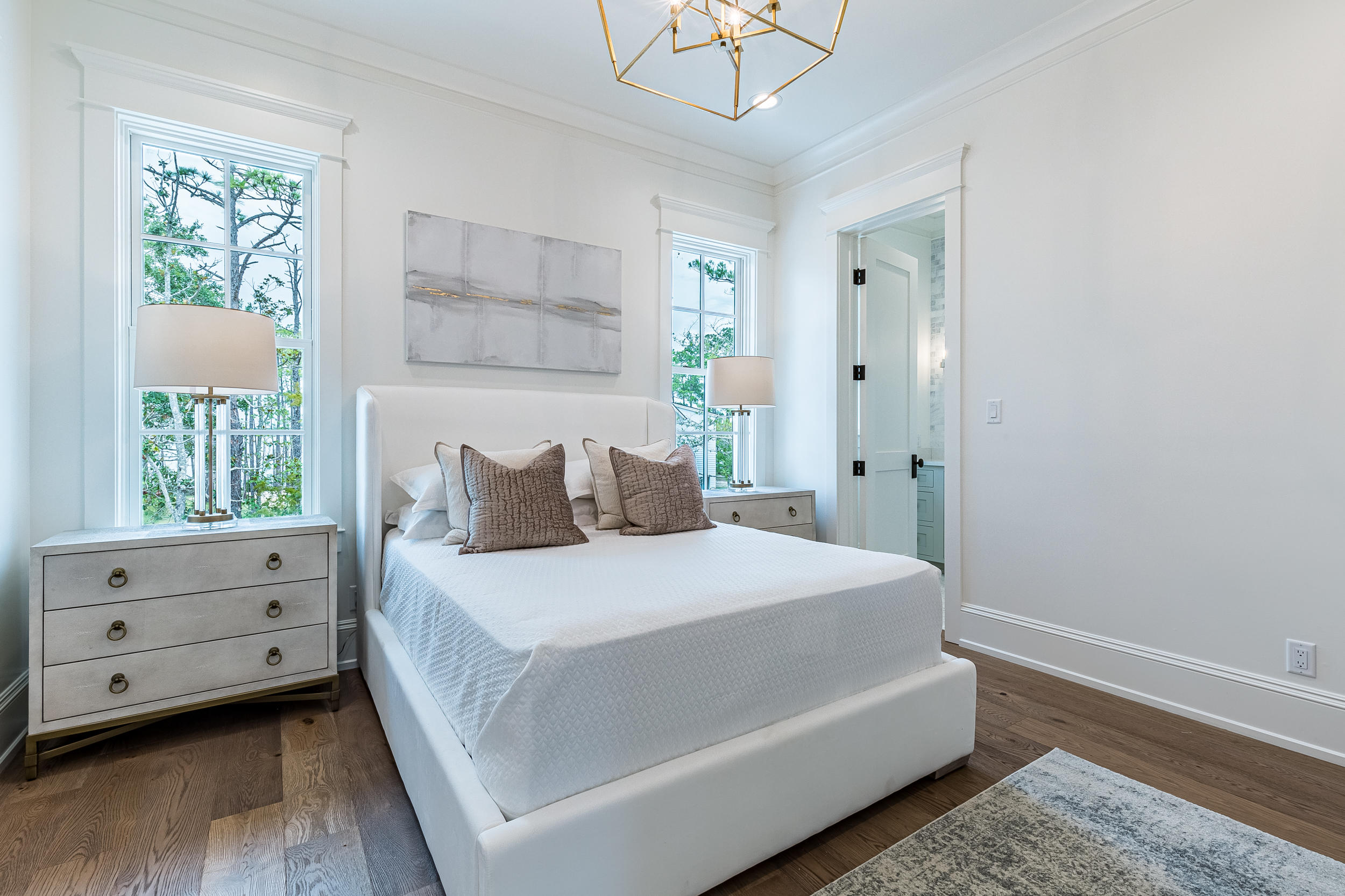 CHURCHILL OAKS - Residential