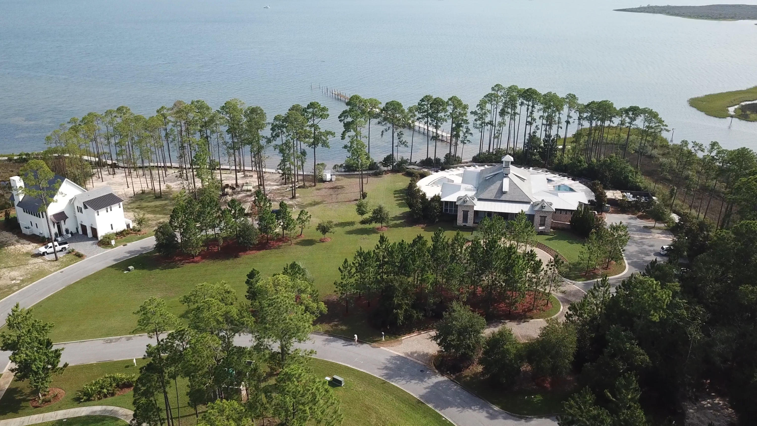 CHURCHILL OAKS - Residential