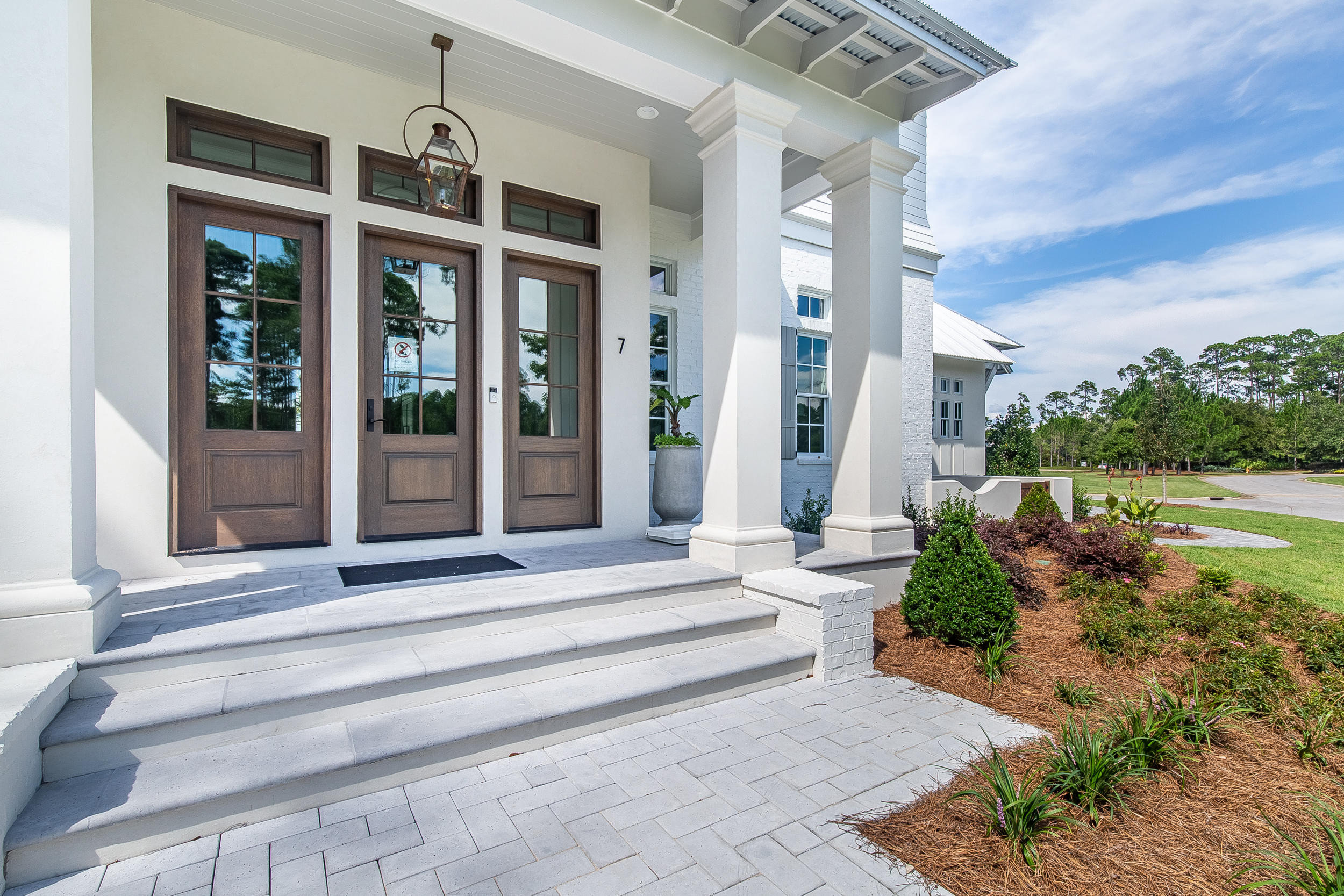 CHURCHILL OAKS - Residential