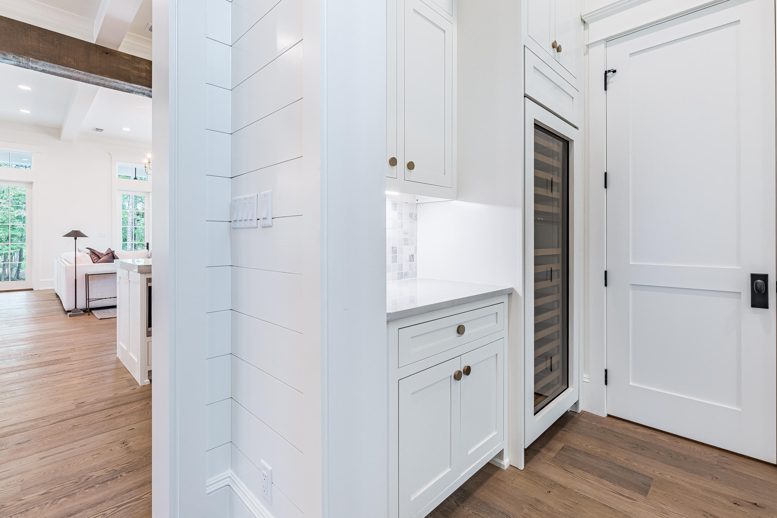 CHURCHILL OAKS - Residential