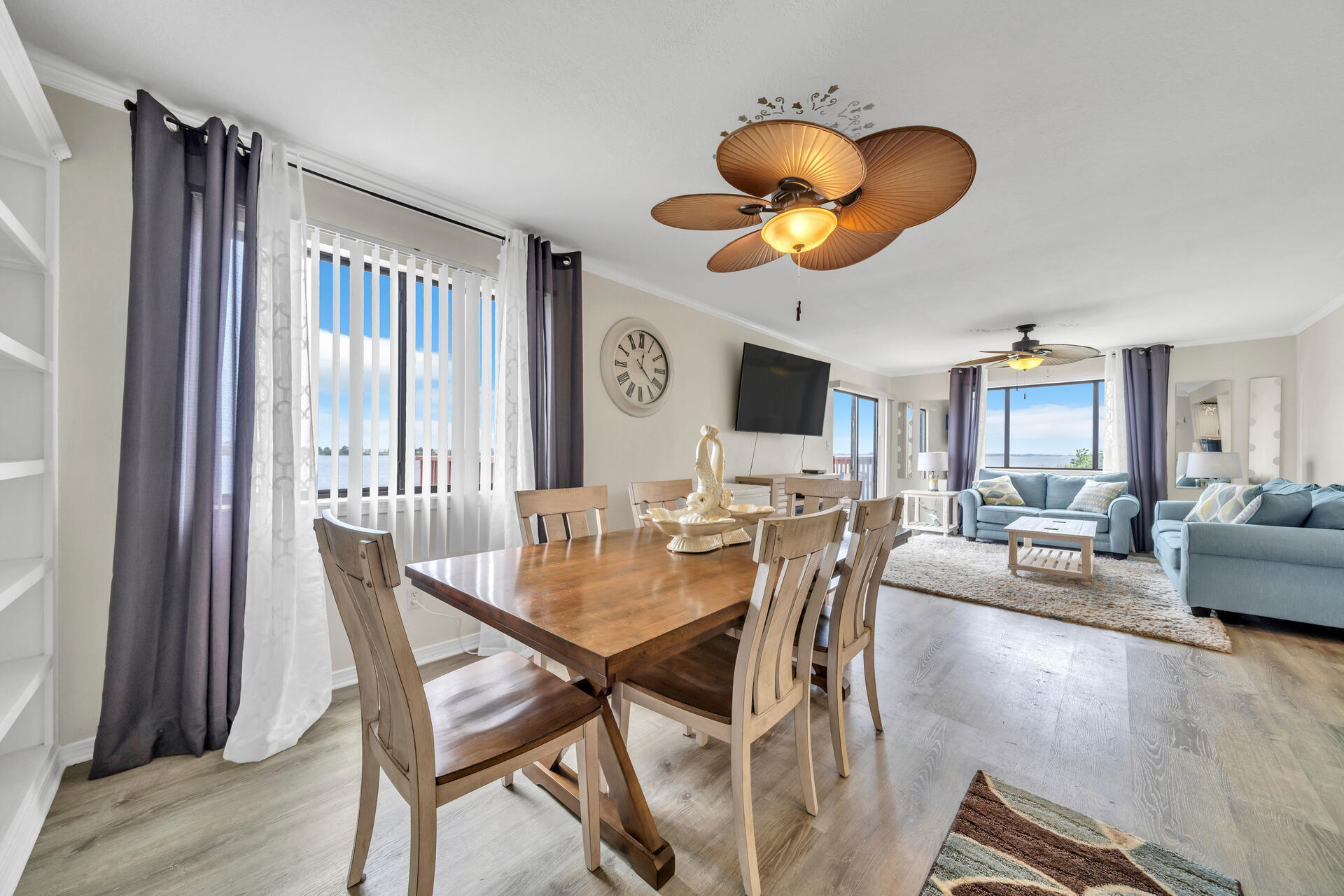 FOUNTAINHEAD CONDO - Residential Lease