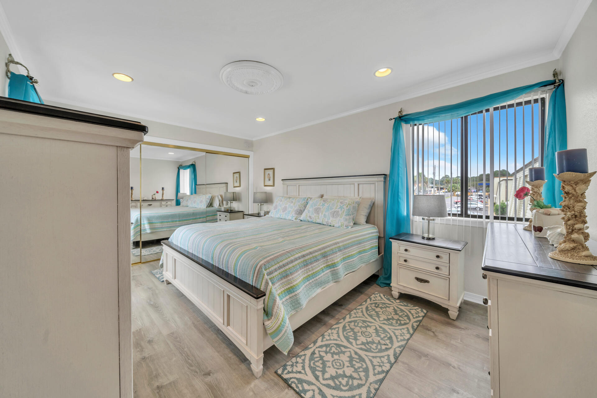 FOUNTAINHEAD CONDO - Residential Lease