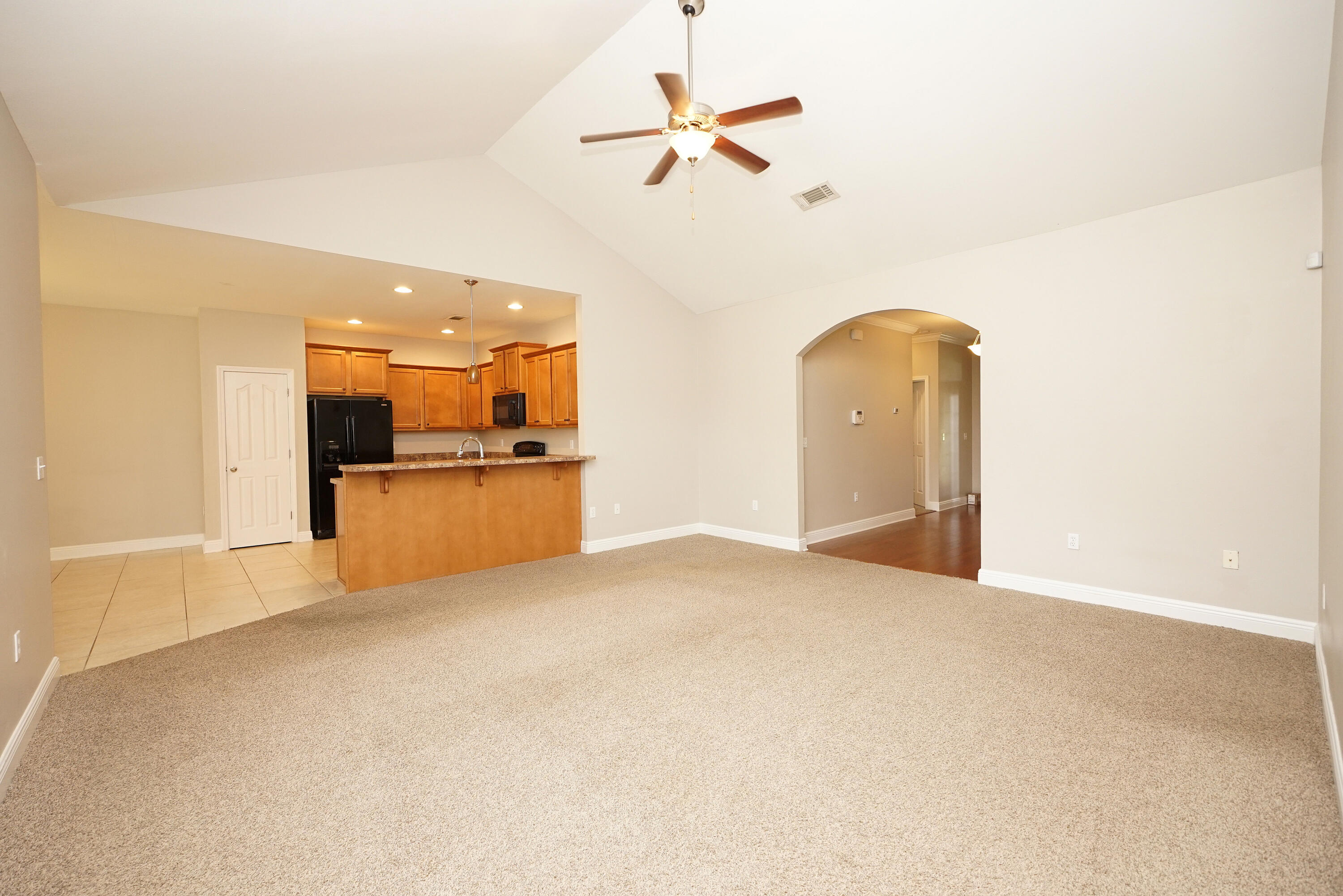 ROLLING RIDGE - Residential