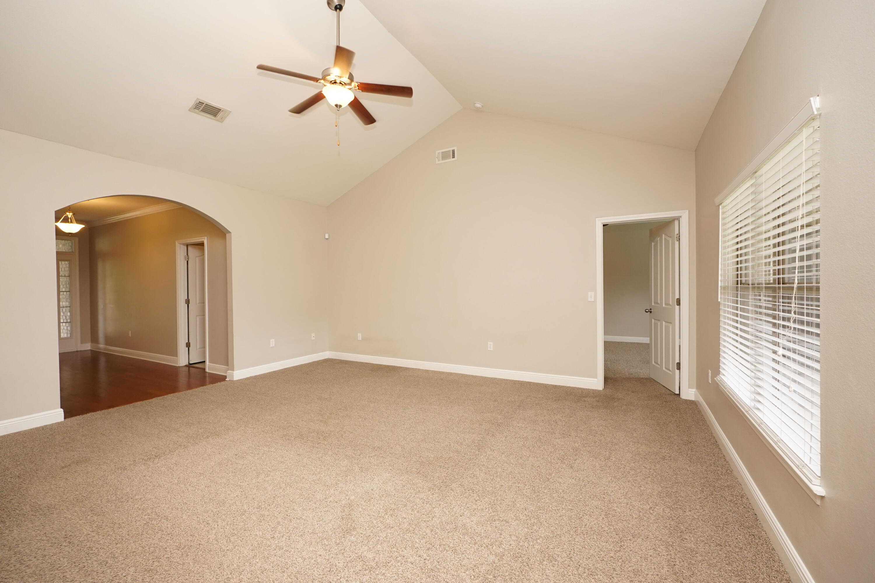 ROLLING RIDGE - Residential