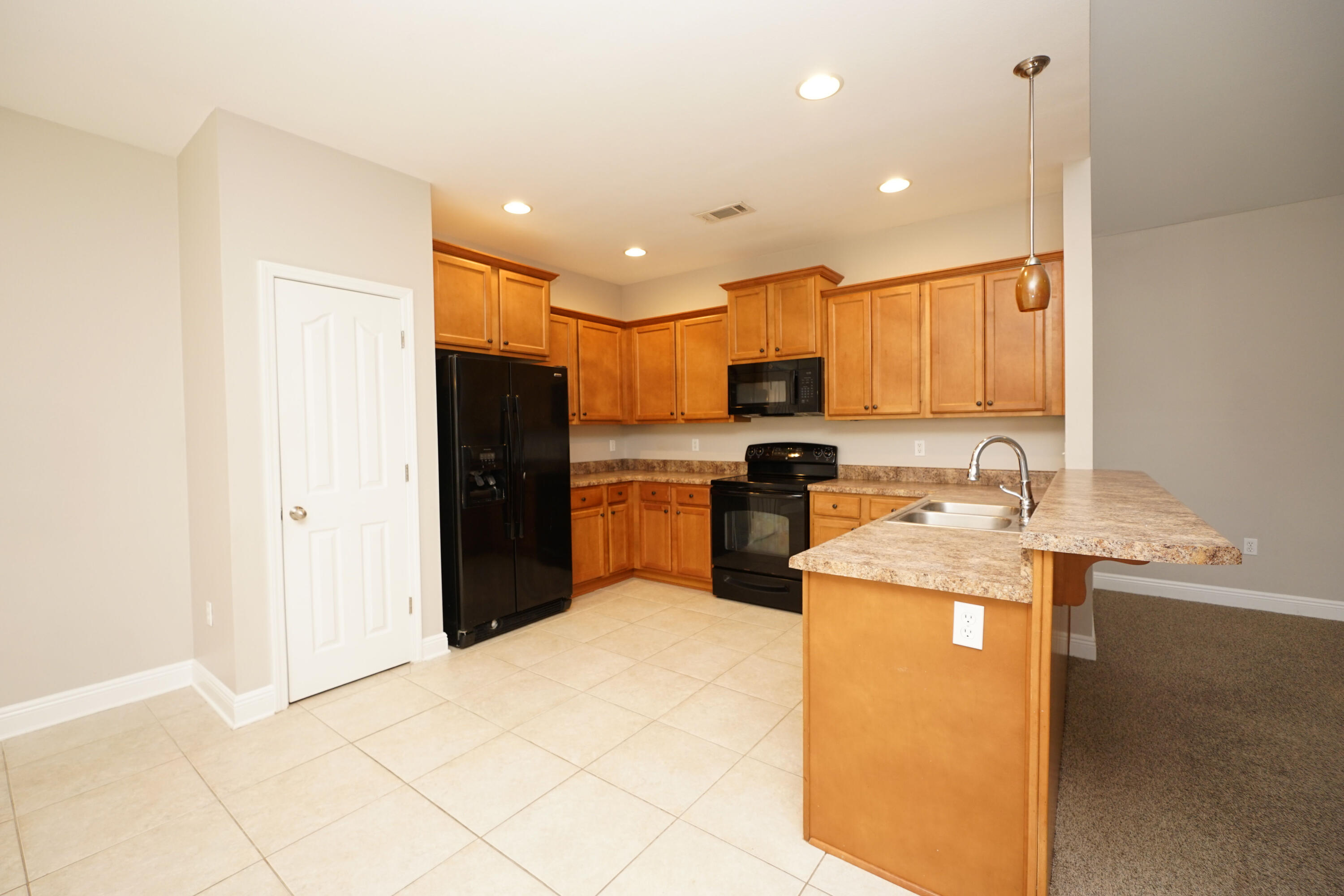 ROLLING RIDGE - Residential