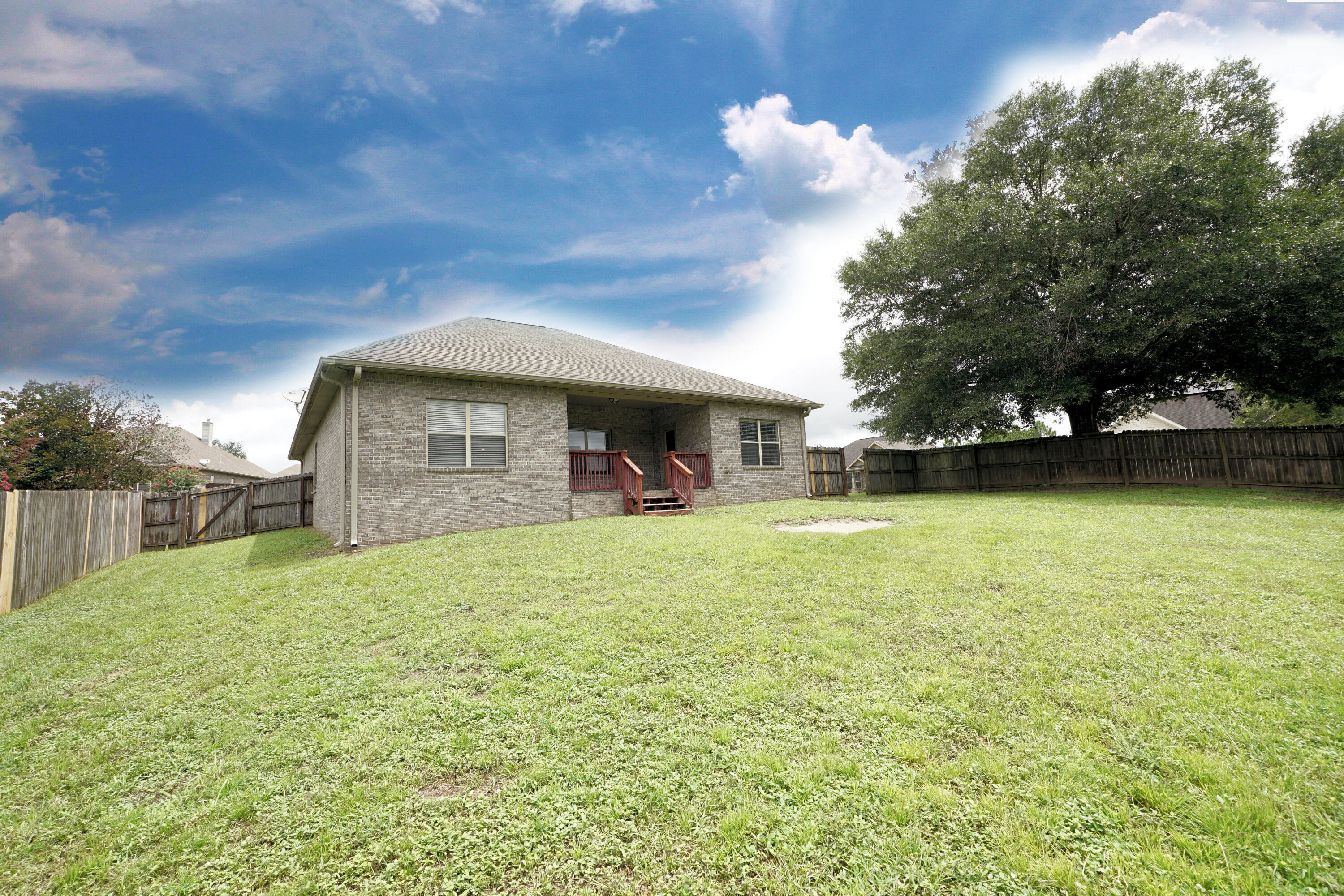 ROLLING RIDGE - Residential
