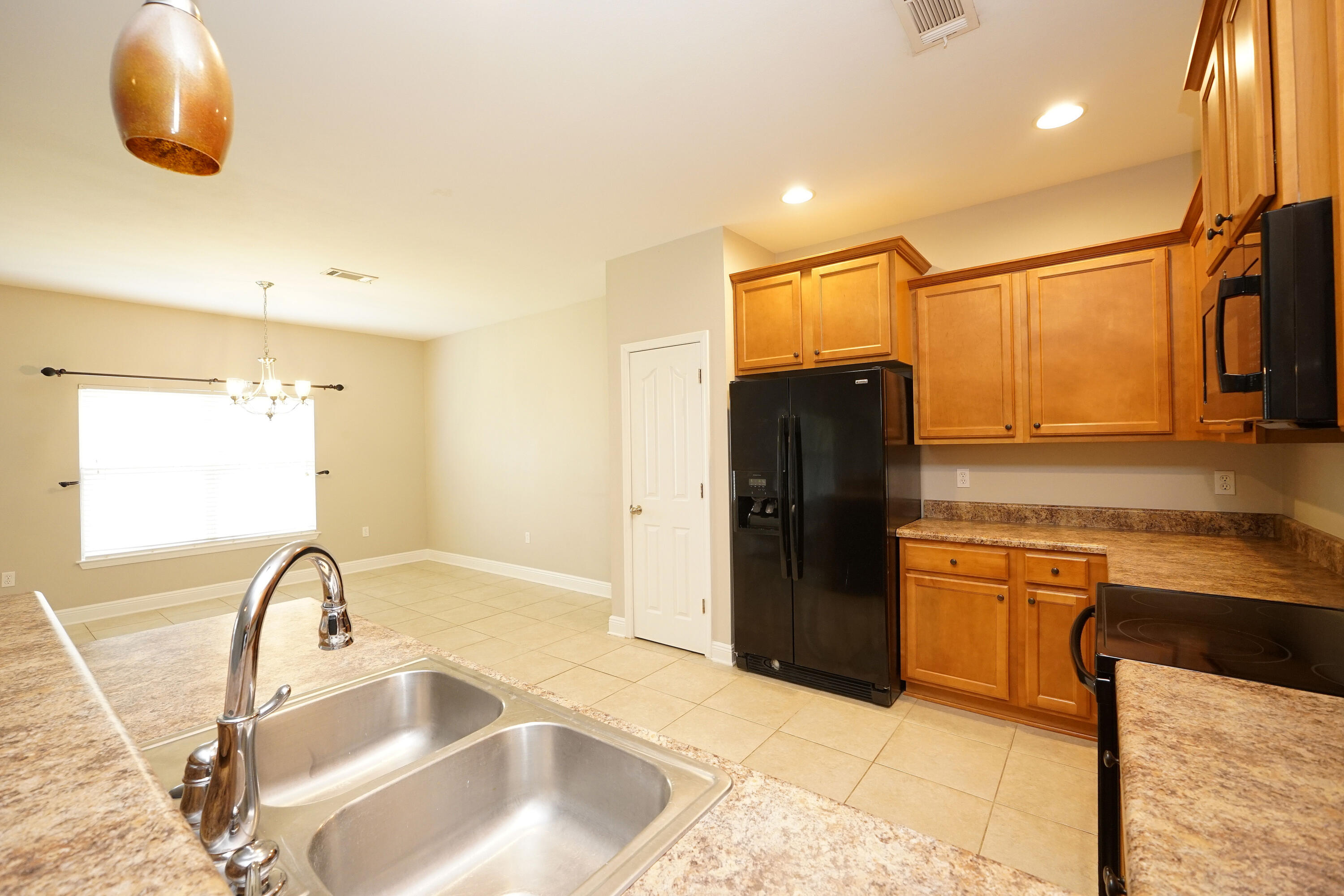 ROLLING RIDGE - Residential
