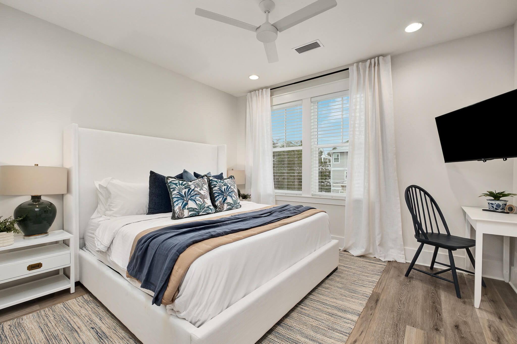 COTTAGES AT SEAGROVE - Residential