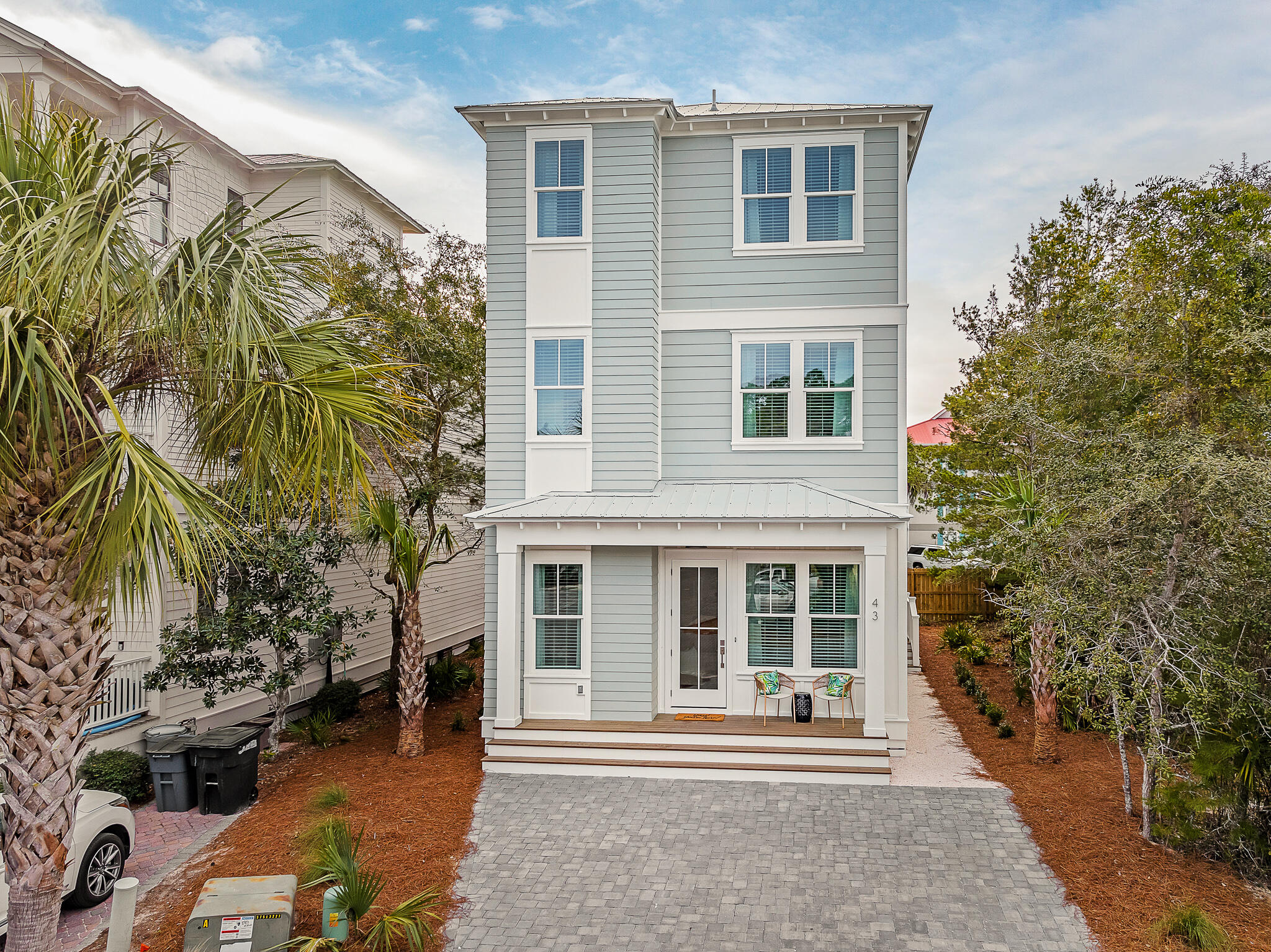 COTTAGES AT SEAGROVE - Residential