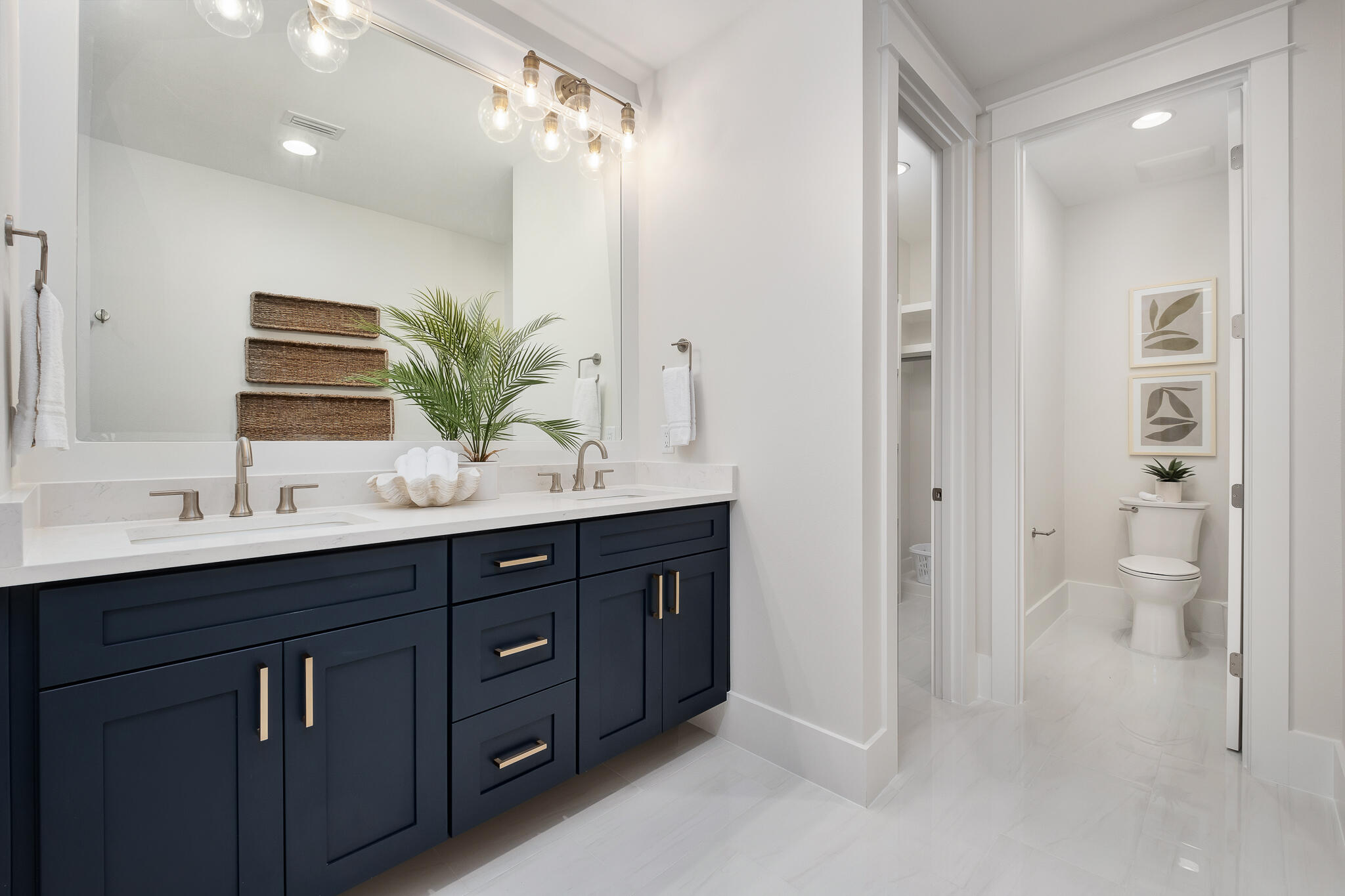 COTTAGES AT SEAGROVE - Residential