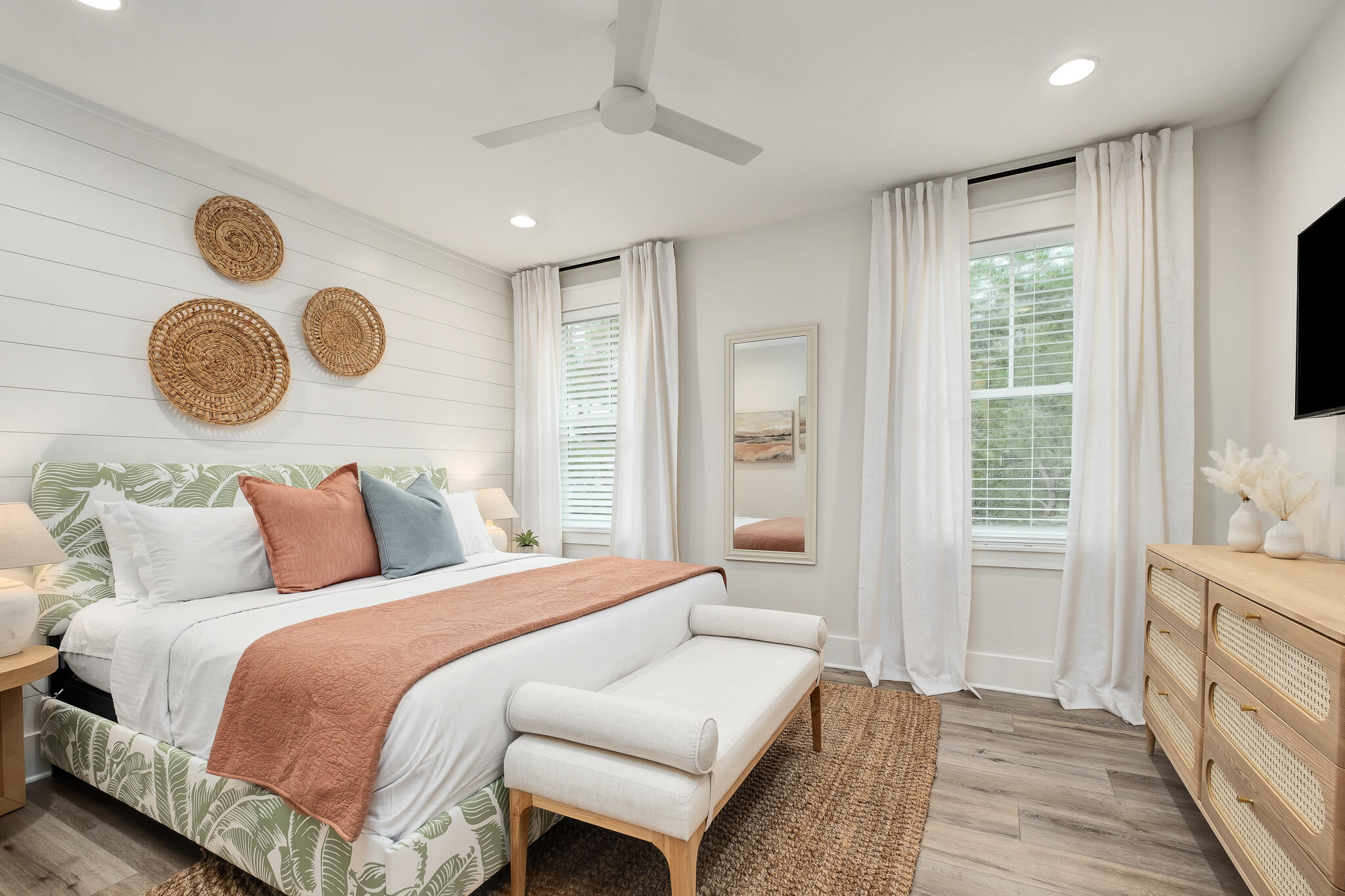 COTTAGES AT SEAGROVE - Residential