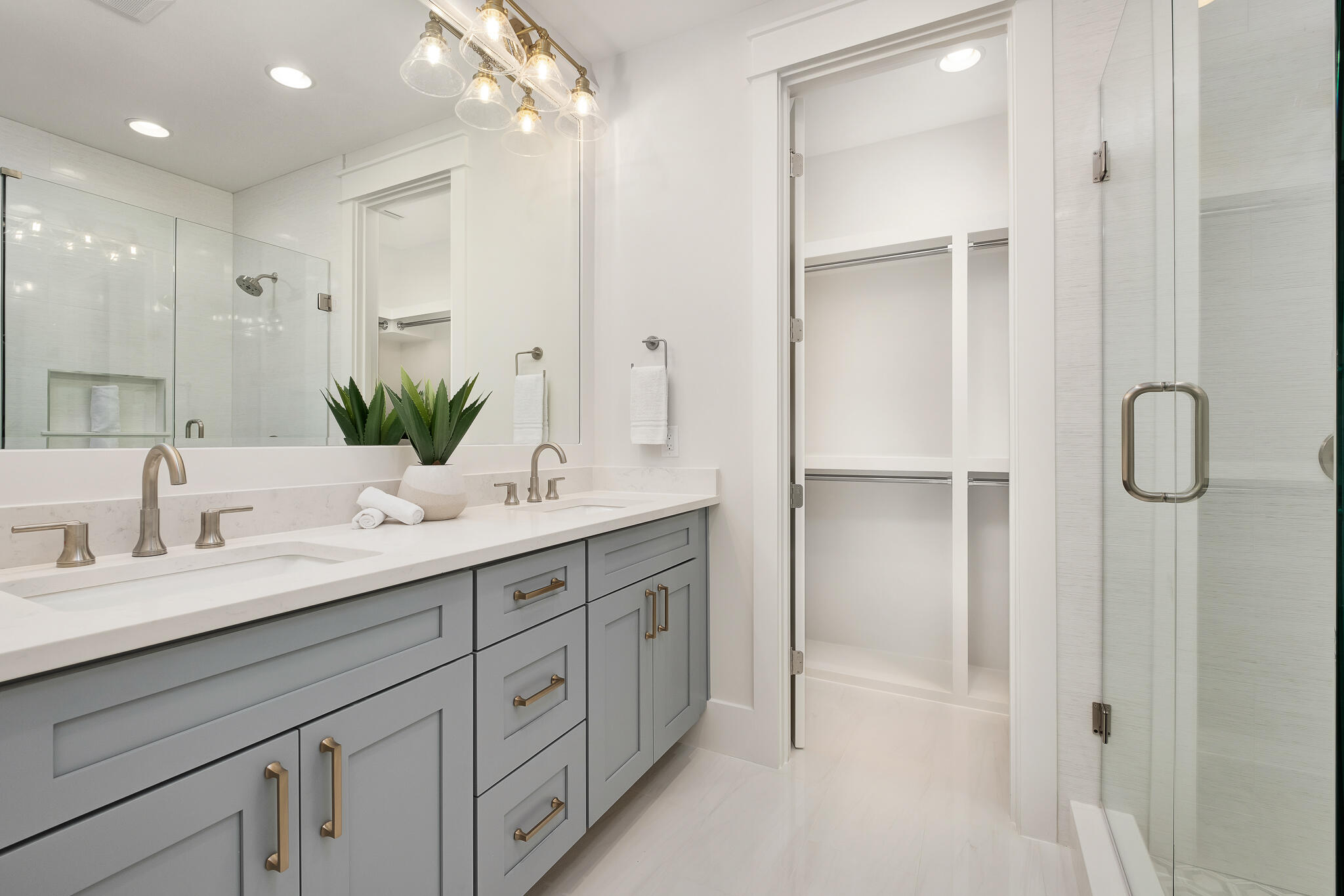 COTTAGES AT SEAGROVE - Residential