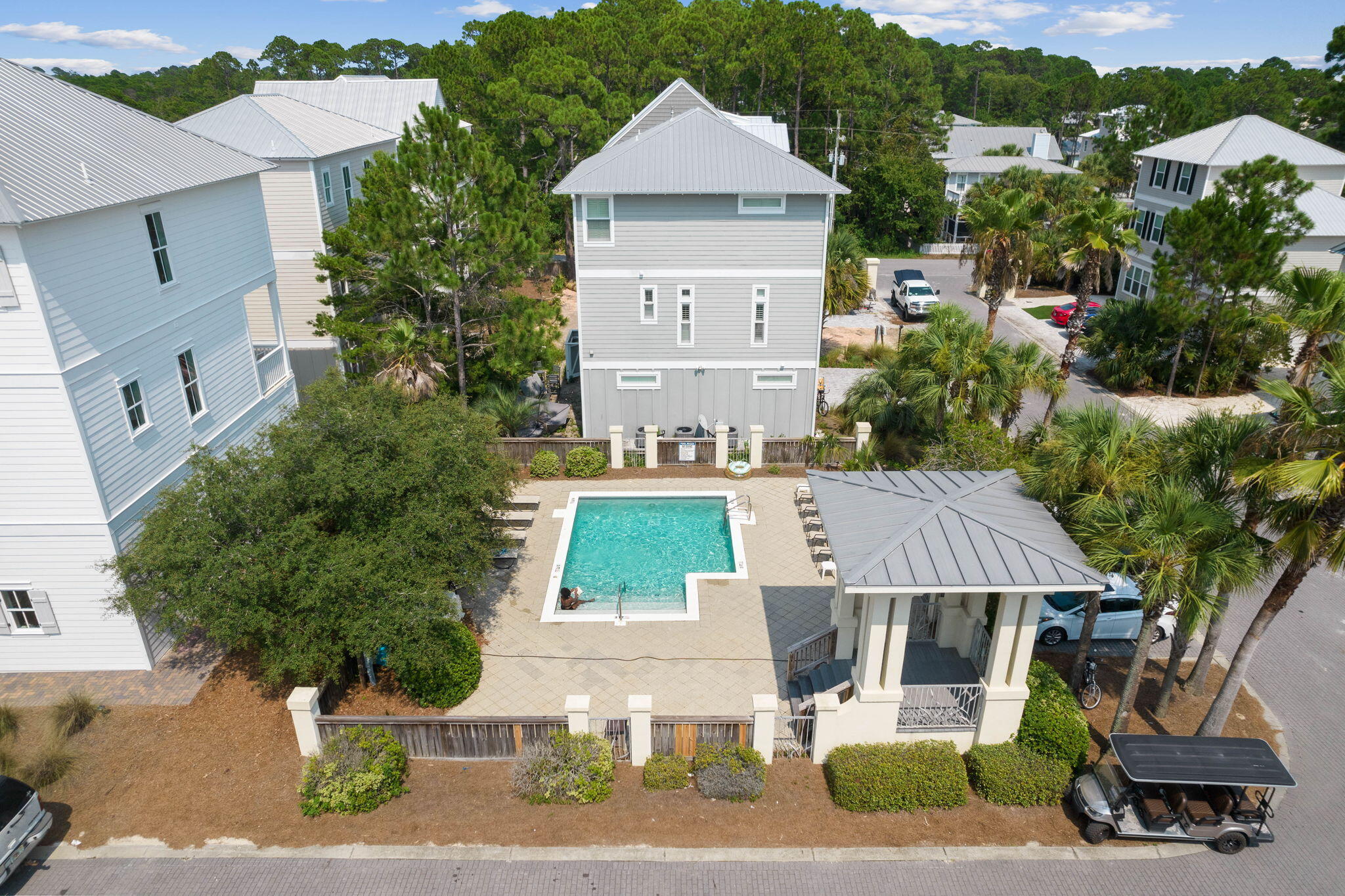 COTTAGES AT SEAGROVE - Residential